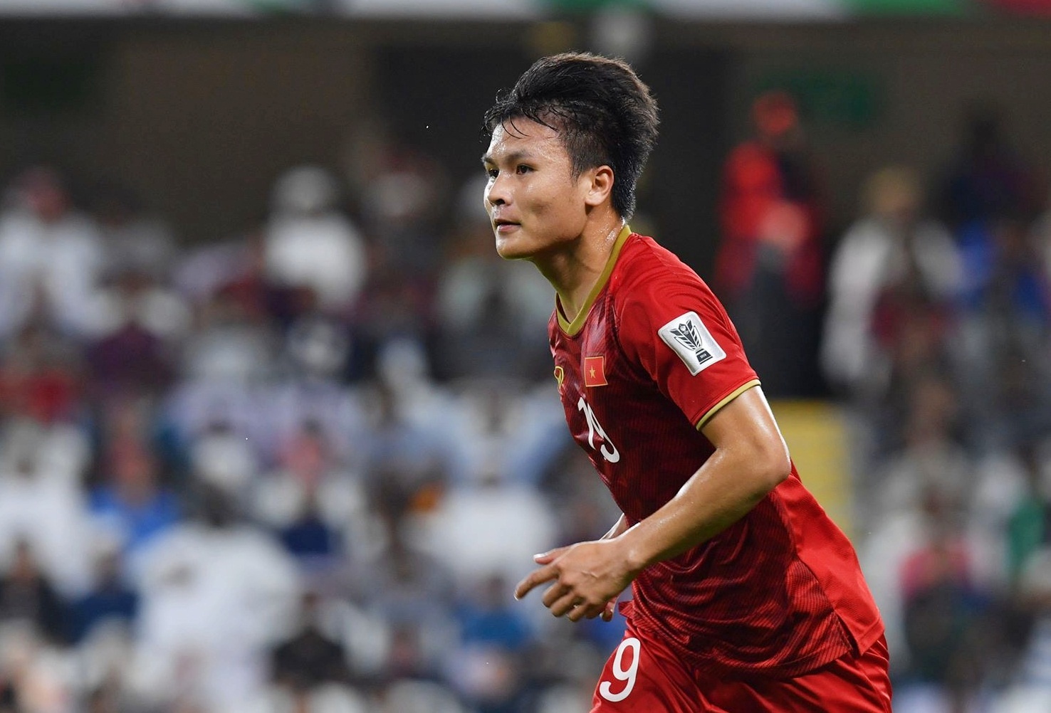 Quang Hai se sang La Liga tap cung CLB Alaves hinh anh