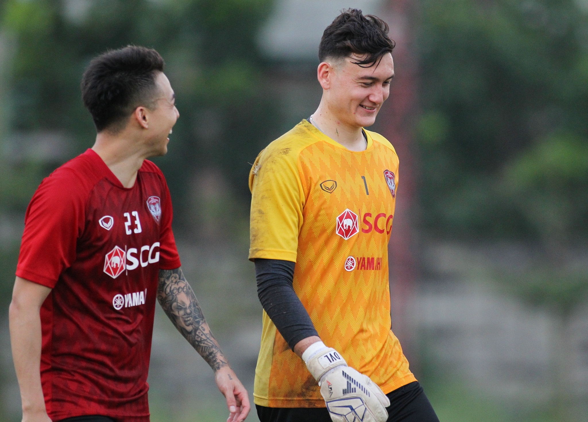 Dang Van Lam,  day chuyen,  Muangthong United,  PT Prachuap,  Viet Nam,  Nga,  Thai League,  AFF Cup 2018 anh 10