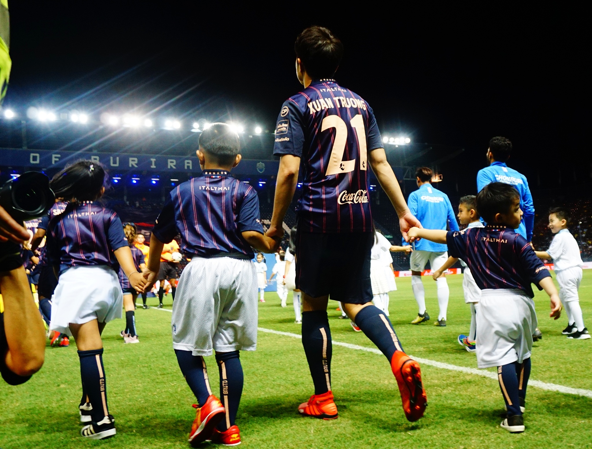 Luong Xuan Truong,  Xuan Truong,  Buriram United,  Chonburi,  Thai League,  Bozidar Bandovic anh 2