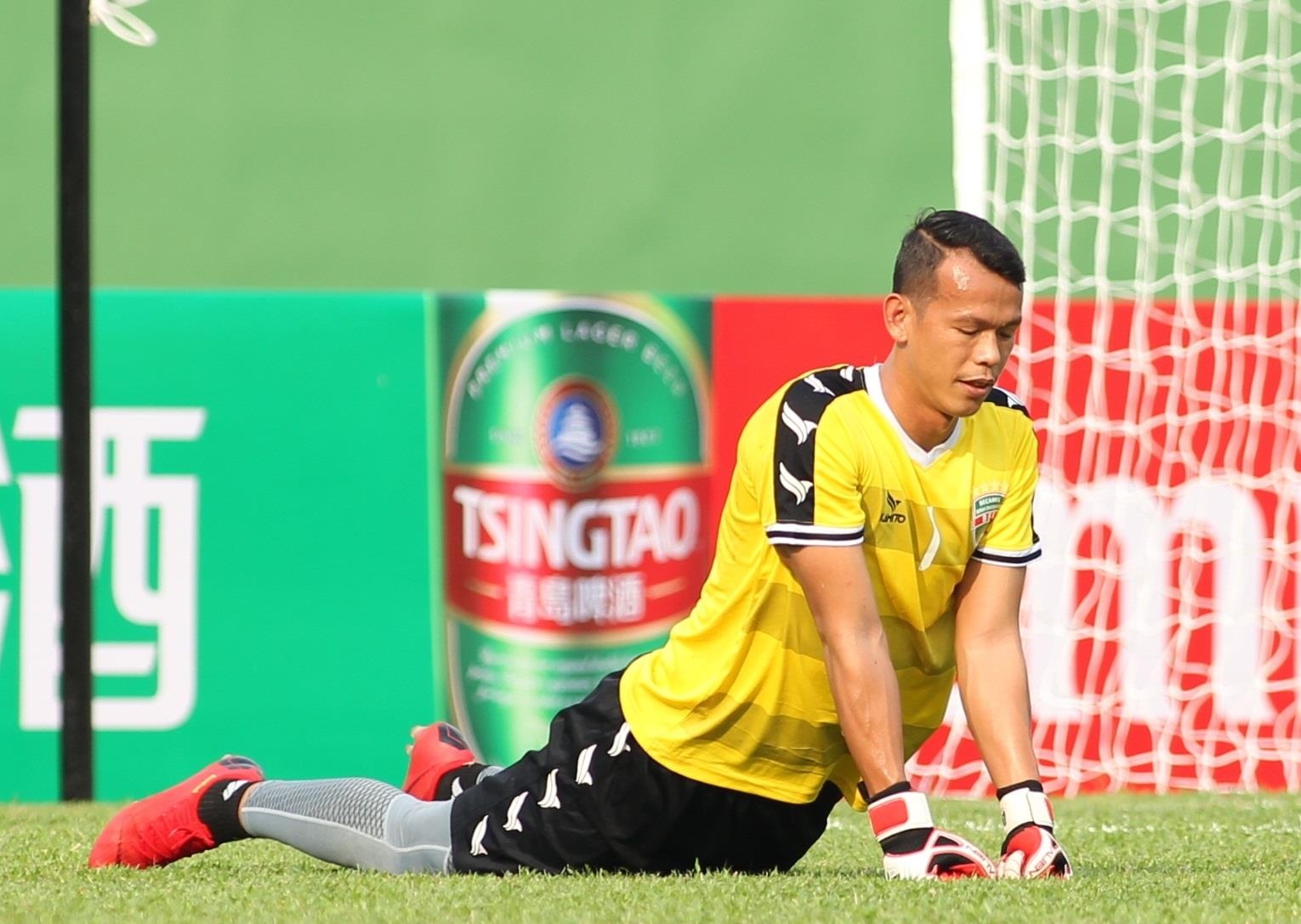 HLV Tran Minh Chien: Tan Truong choi duoi phong do o AFC Cup hinh anh