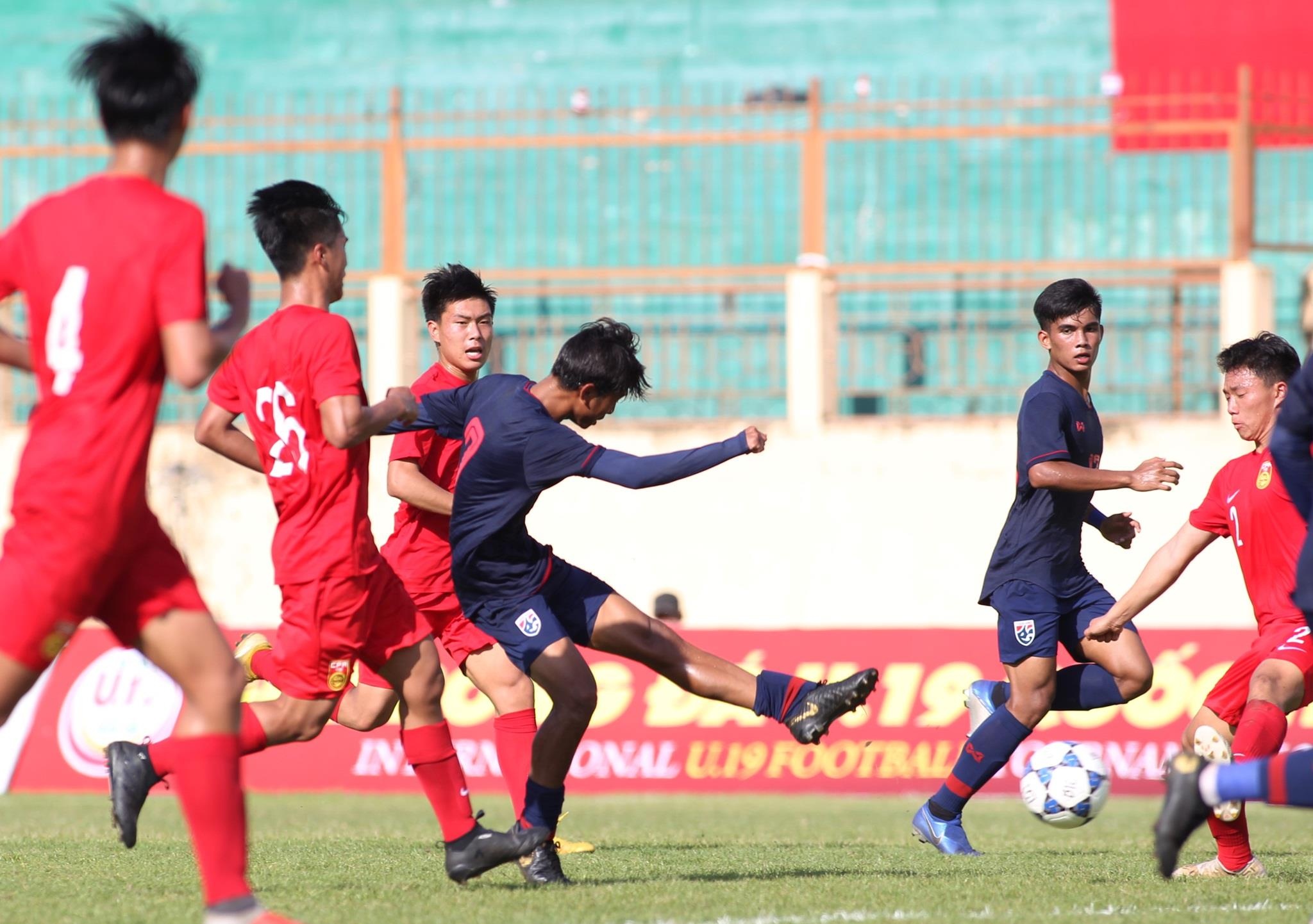 Thai Lan thang Trung Quoc,  Trung Quoc thua Thai Lan anh 9