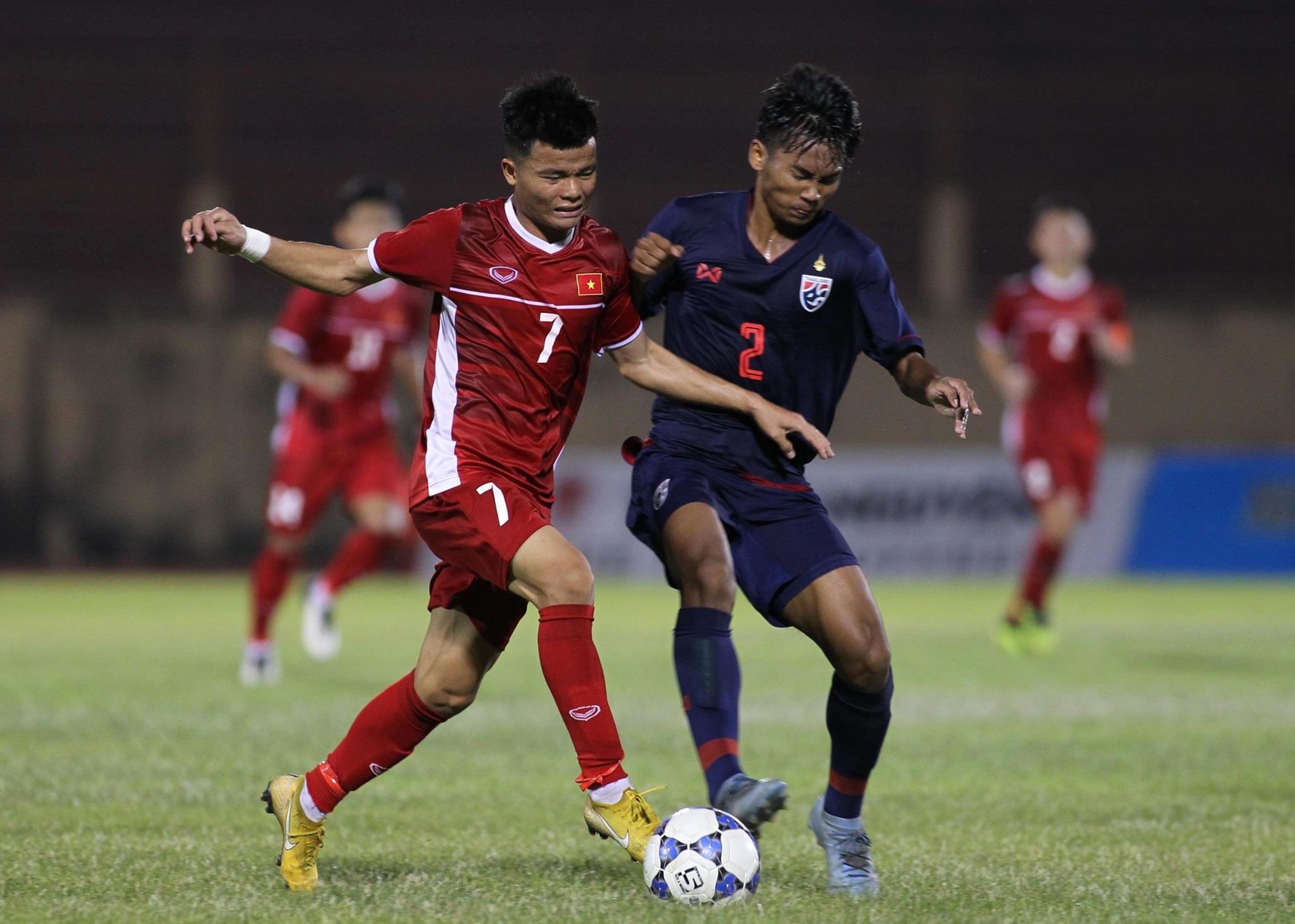 Thang U19 Trung Quoc, Viet Nam gap lai Thai Lan o giai U19 quoc te hinh anh