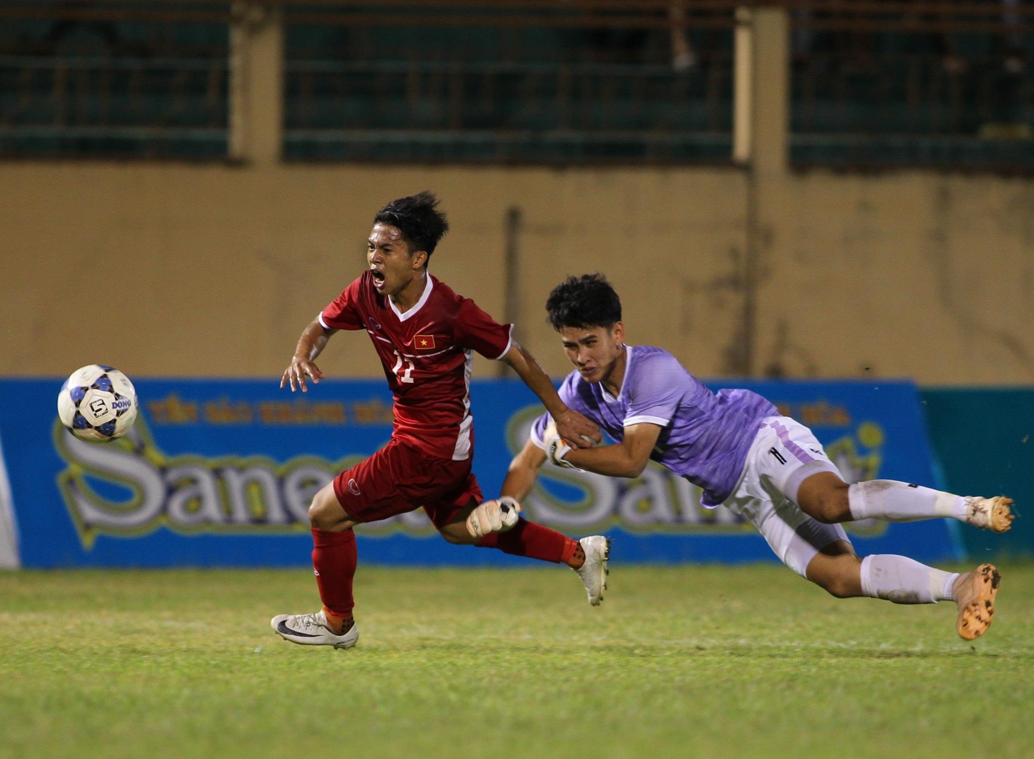 tieu cong phuong,  viet nam thang thai lan anh 3