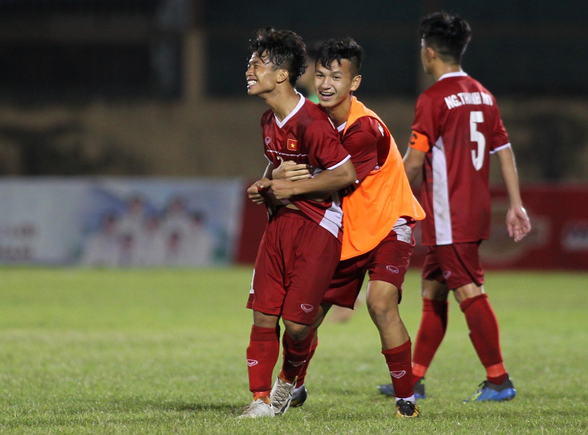 tieu cong phuong,  viet nam thang thai lan anh 10