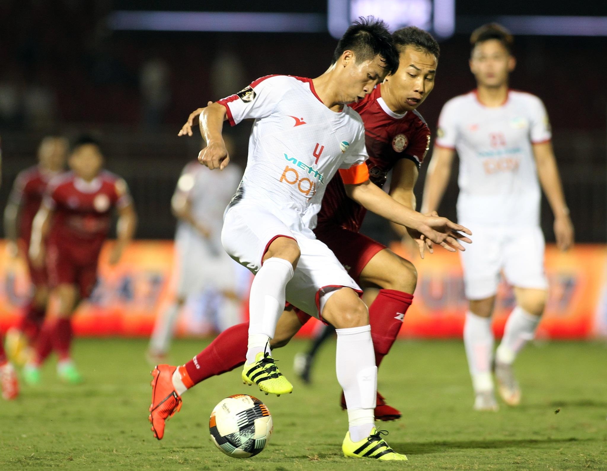 doi bong bat bai V.League,  tuyen thu viet nam that bai o v league anh 5