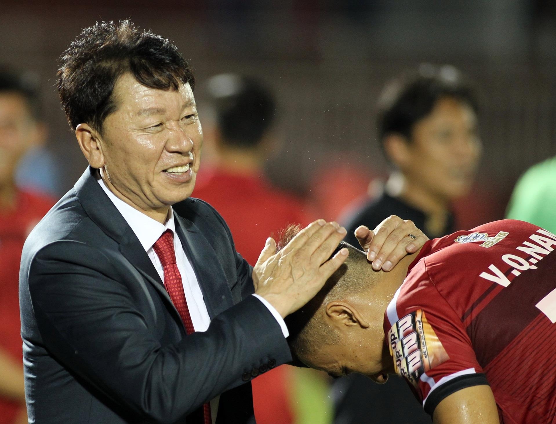 doi bong bat bai V.League,  tuyen thu viet nam that bai o v league anh 9