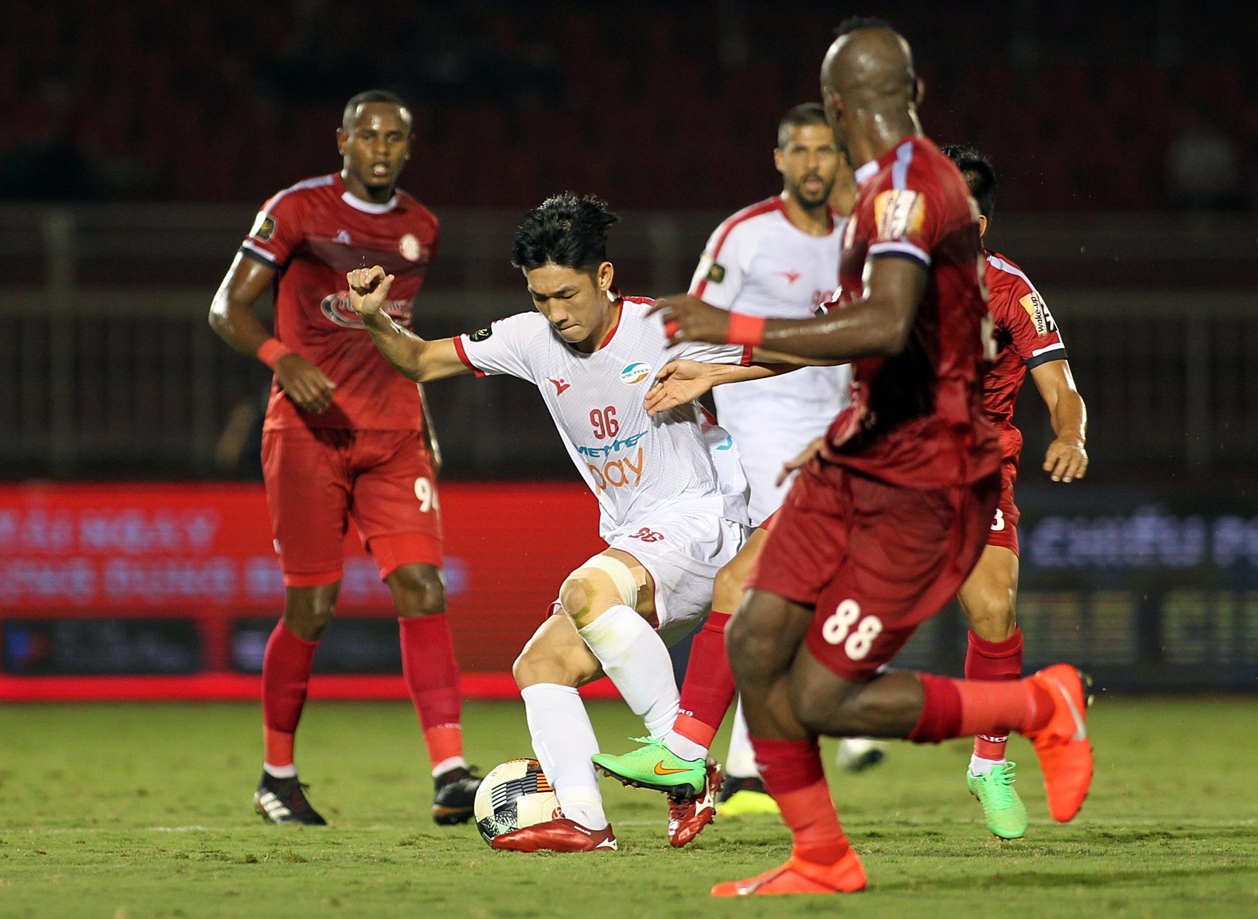 doi bong bat bai V.League,  tuyen thu viet nam that bai o v league anh 4