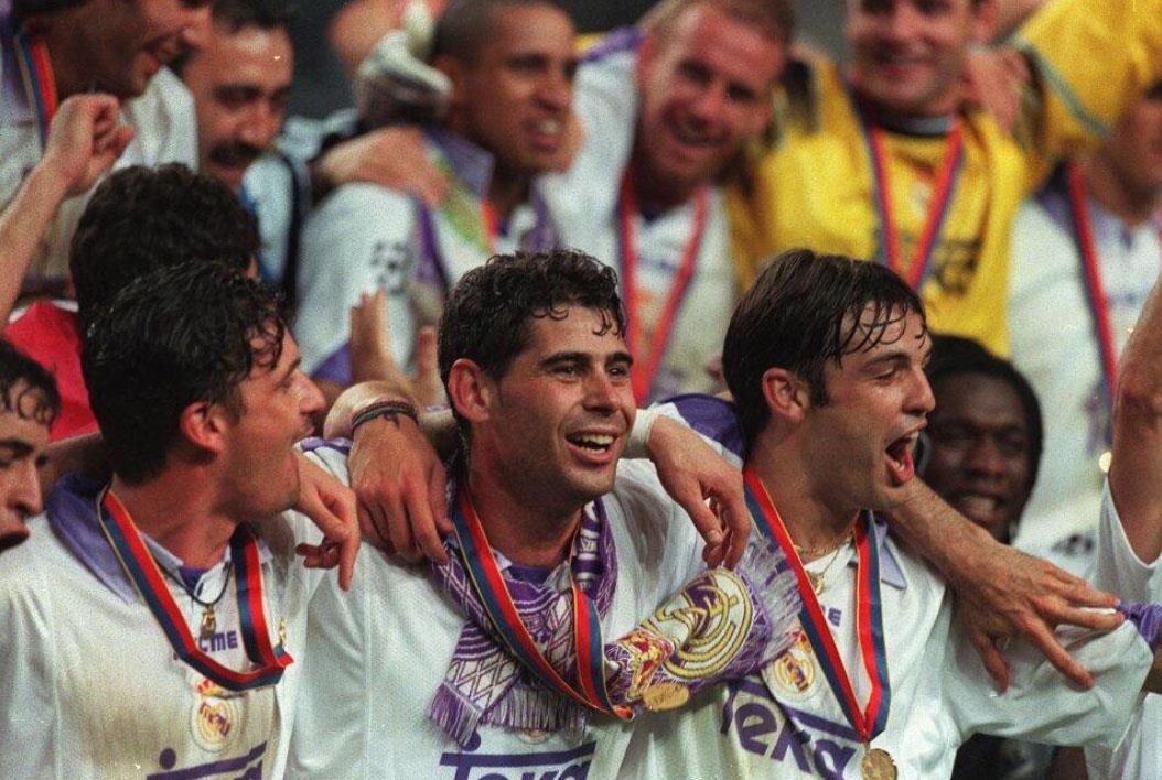 danh thu viet nam voi huyen thoai real madrid,  tuyen thu viet nam giao huu real madrid anh 1