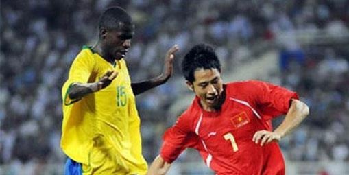 Huyen thoai Real Madrid nhan loi thach thuc cua Vu Nhu Thanh hinh anh