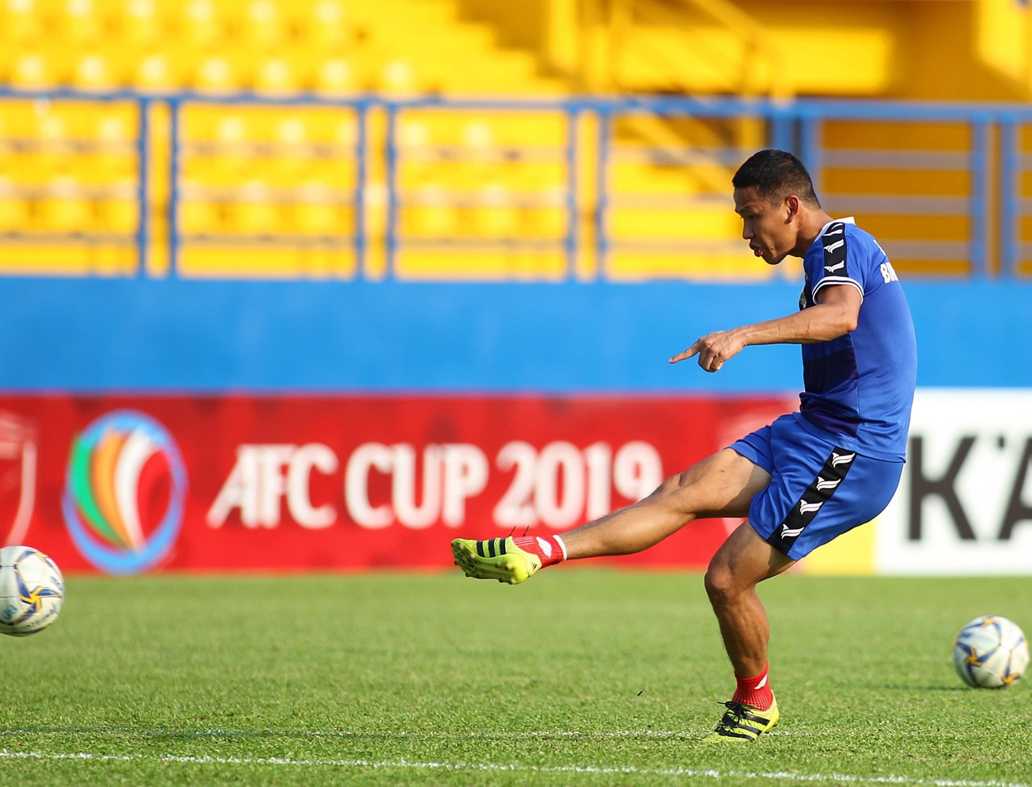 toi do tan truong chuoc loi,  thu mon tan truong sai lam afc cup anh 5