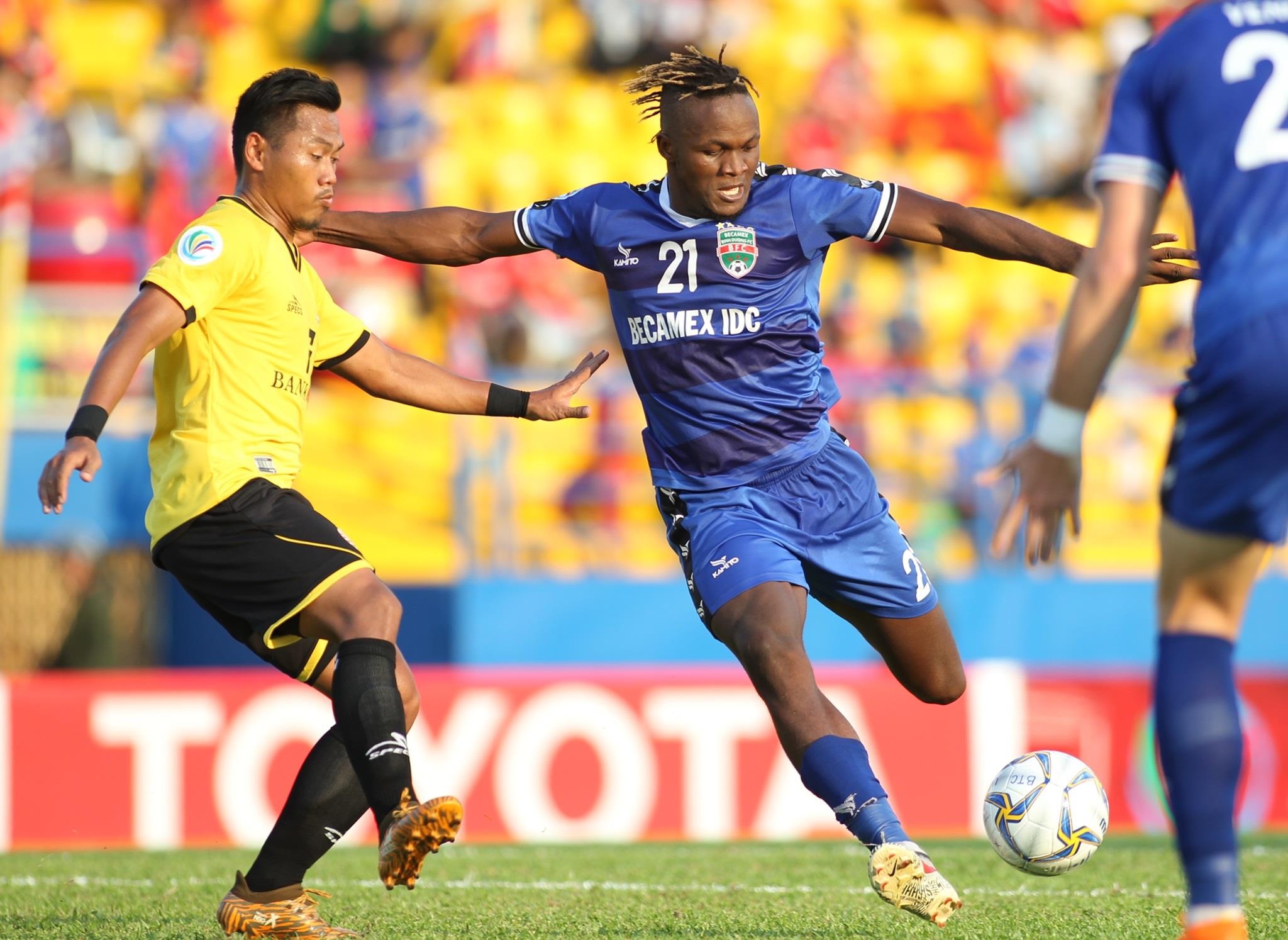 Anh Duc ghi ban,  anh duc stat anh 6