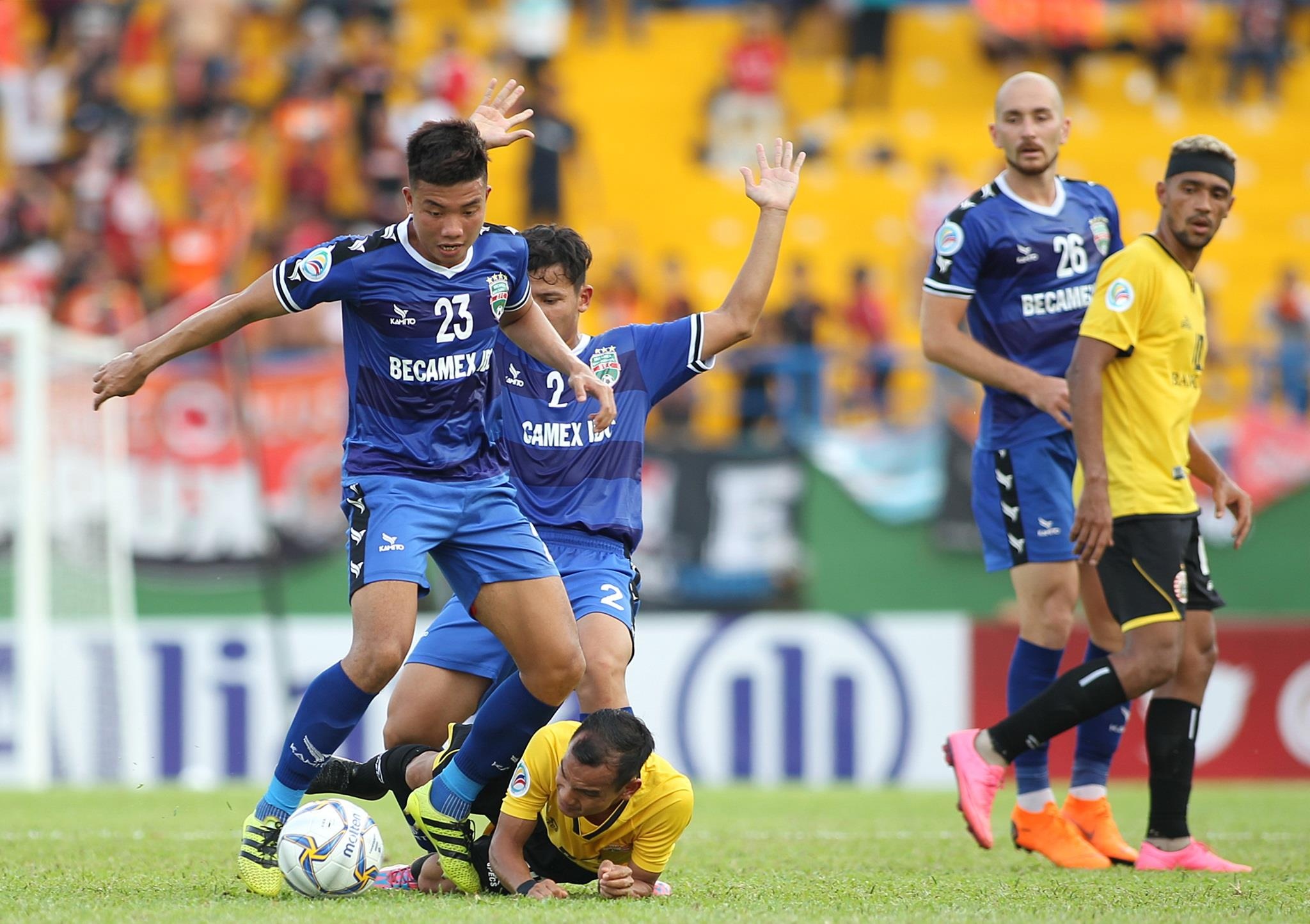 Anh Duc ghi ban,  anh duc stat anh 7