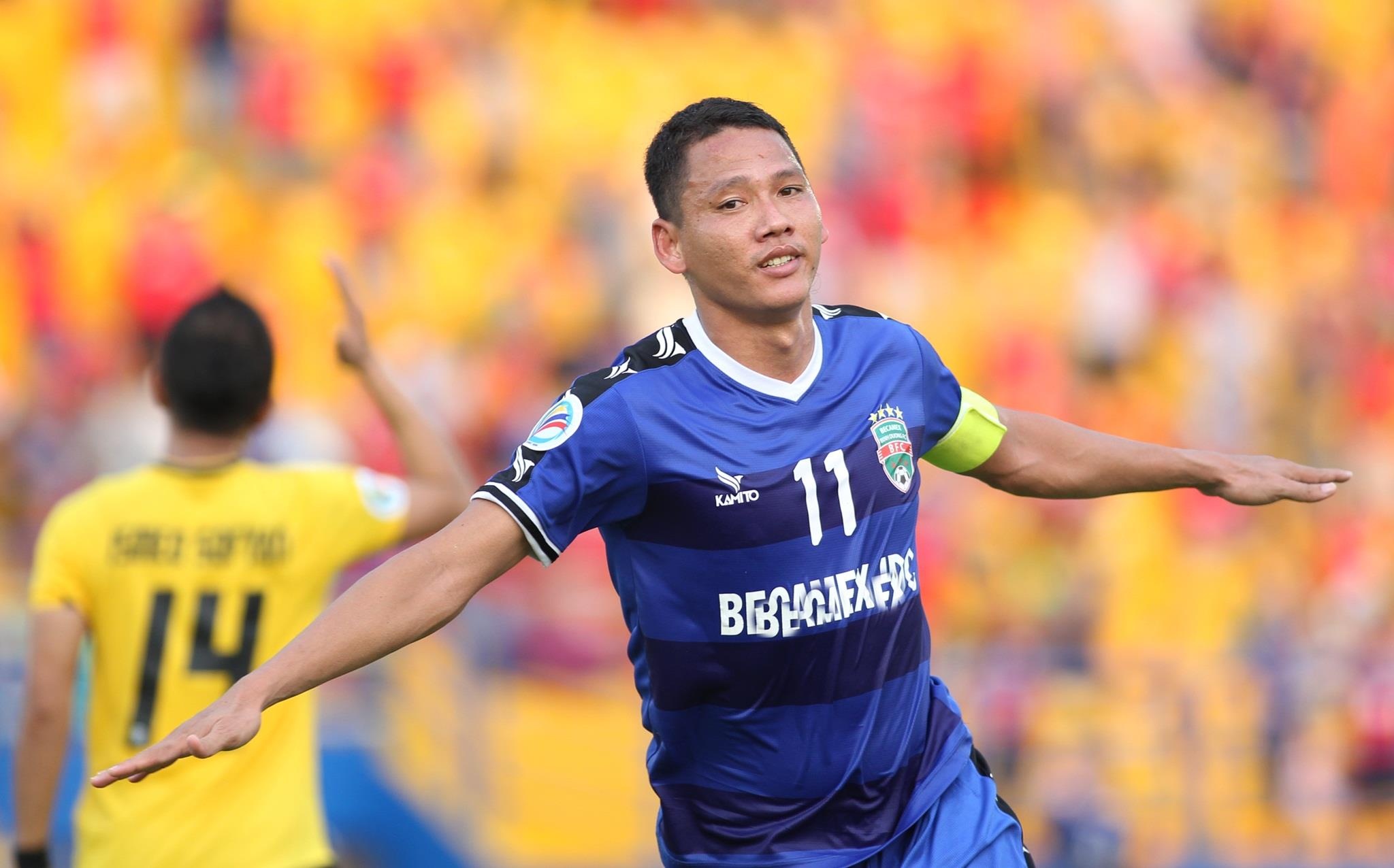 Anh Duc ghi ban,  anh duc stat anh 5