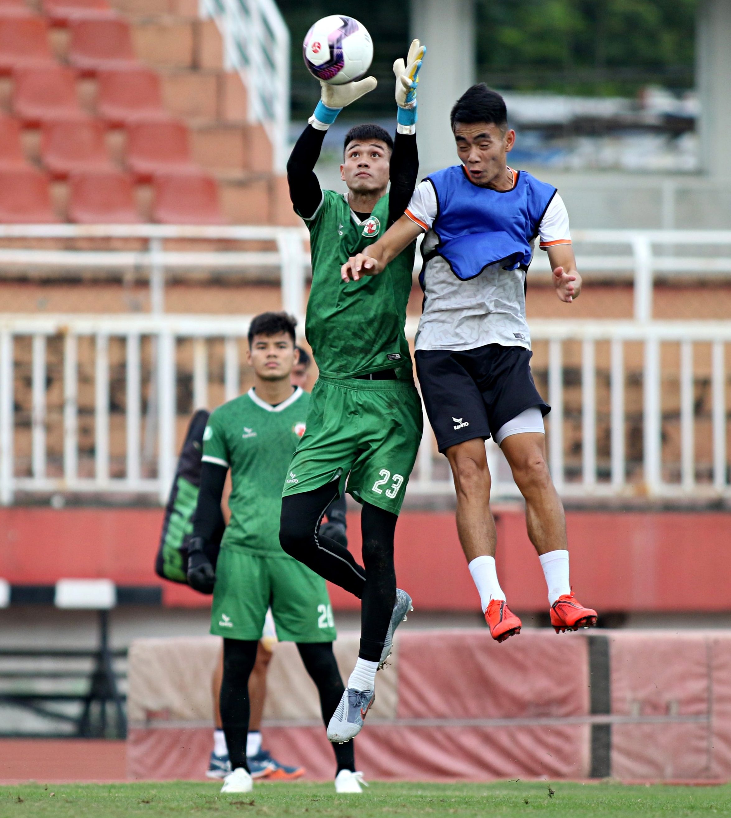 Rimario gia nhap binh dinh anh 7