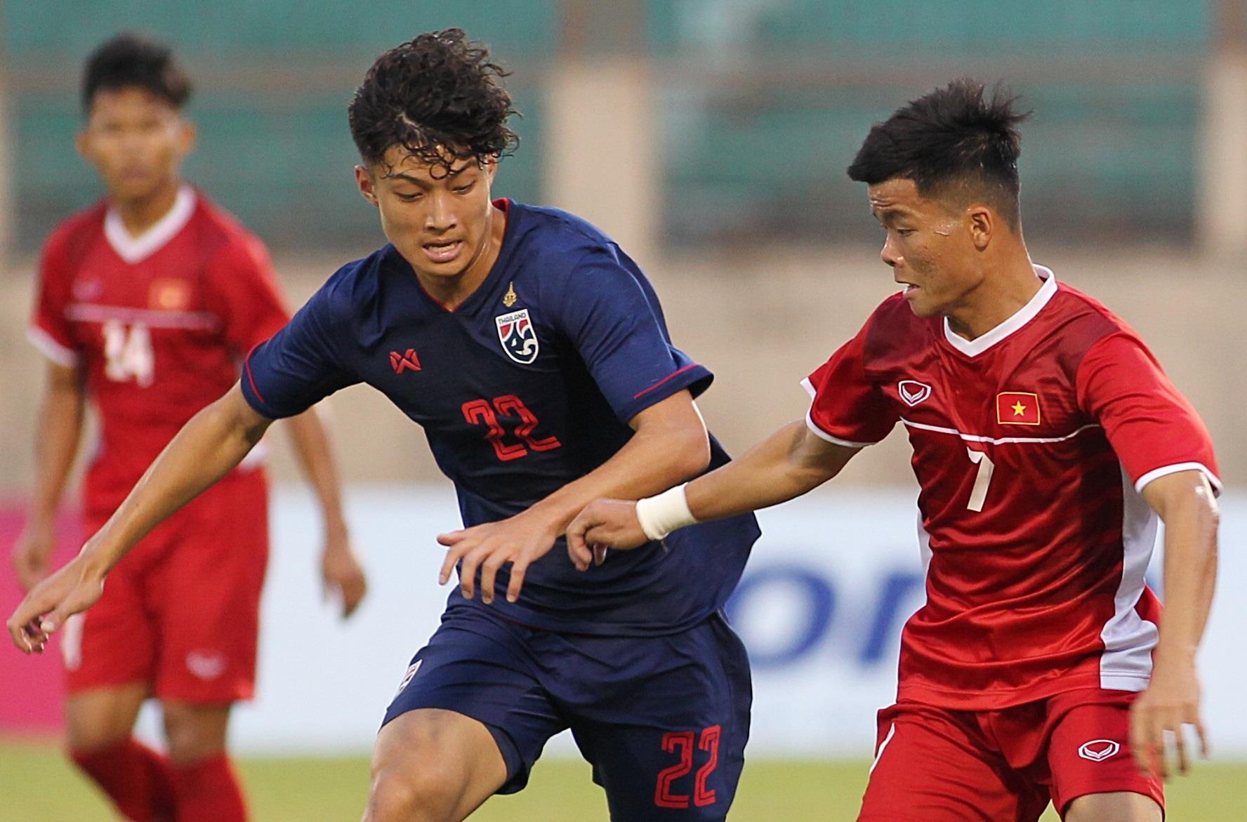 Sao tre Thai Lan chia tay Leicester tim huong di moi hinh anh