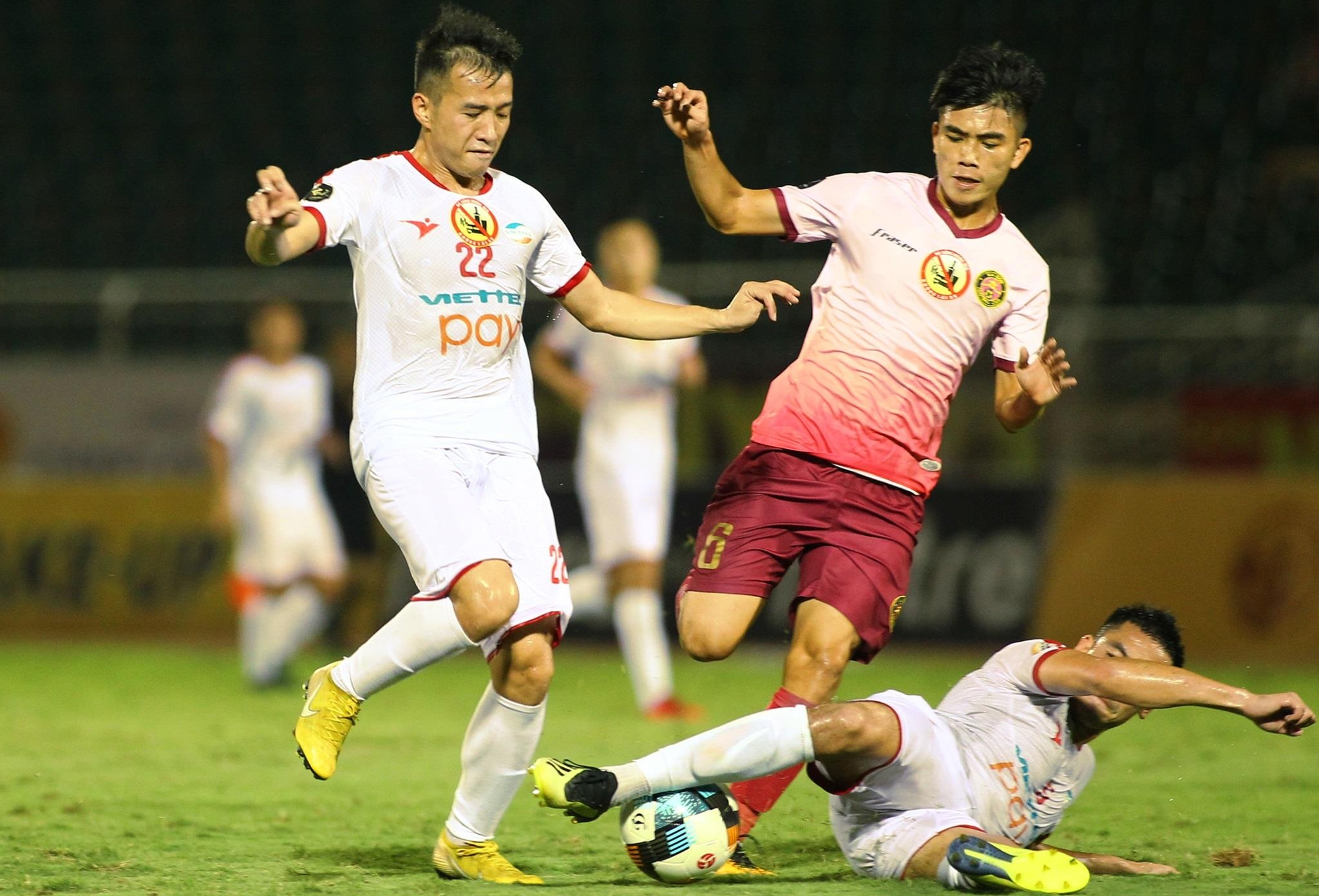 HLV Han Quoc: 'Viettel tap tot nhung vao san lai khong da duoc' hinh anh