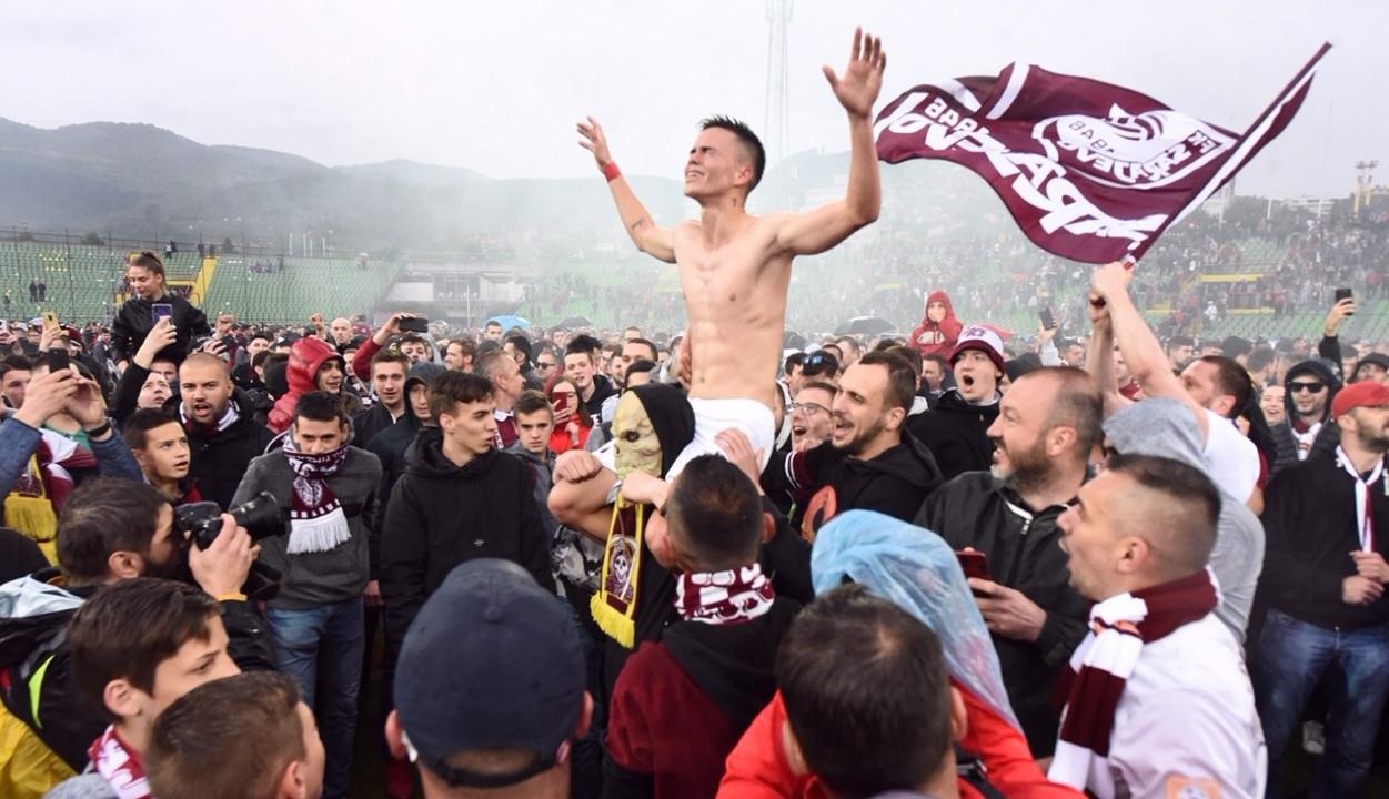 CLB cua ong chu nguoi Viet an mung ve du vong loai Champions League hinh anh