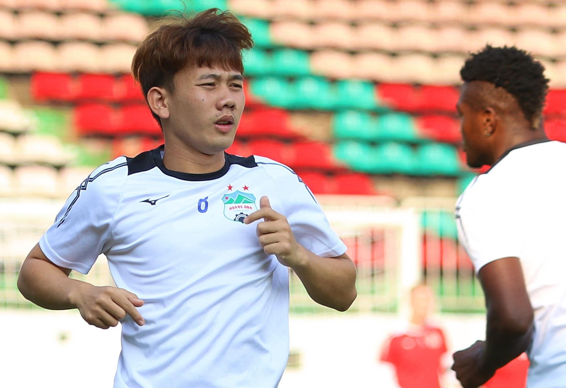 HAGL thue chuyen gia Han Quoc khac phuc diem yeu hinh anh