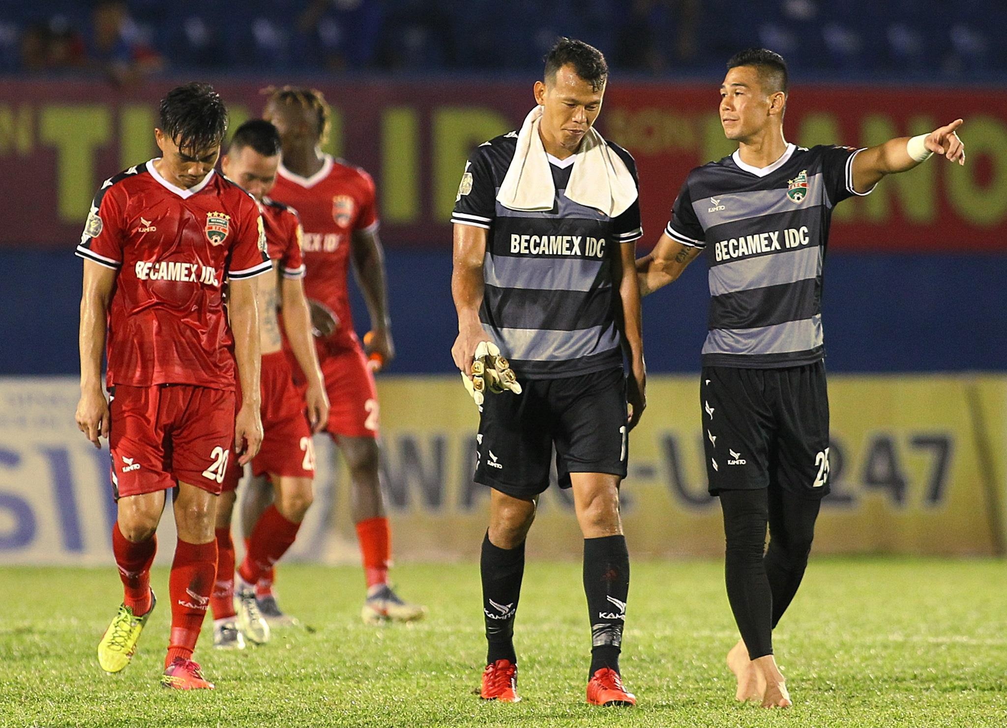 phi minh long,  thu mon viet nam anh 6