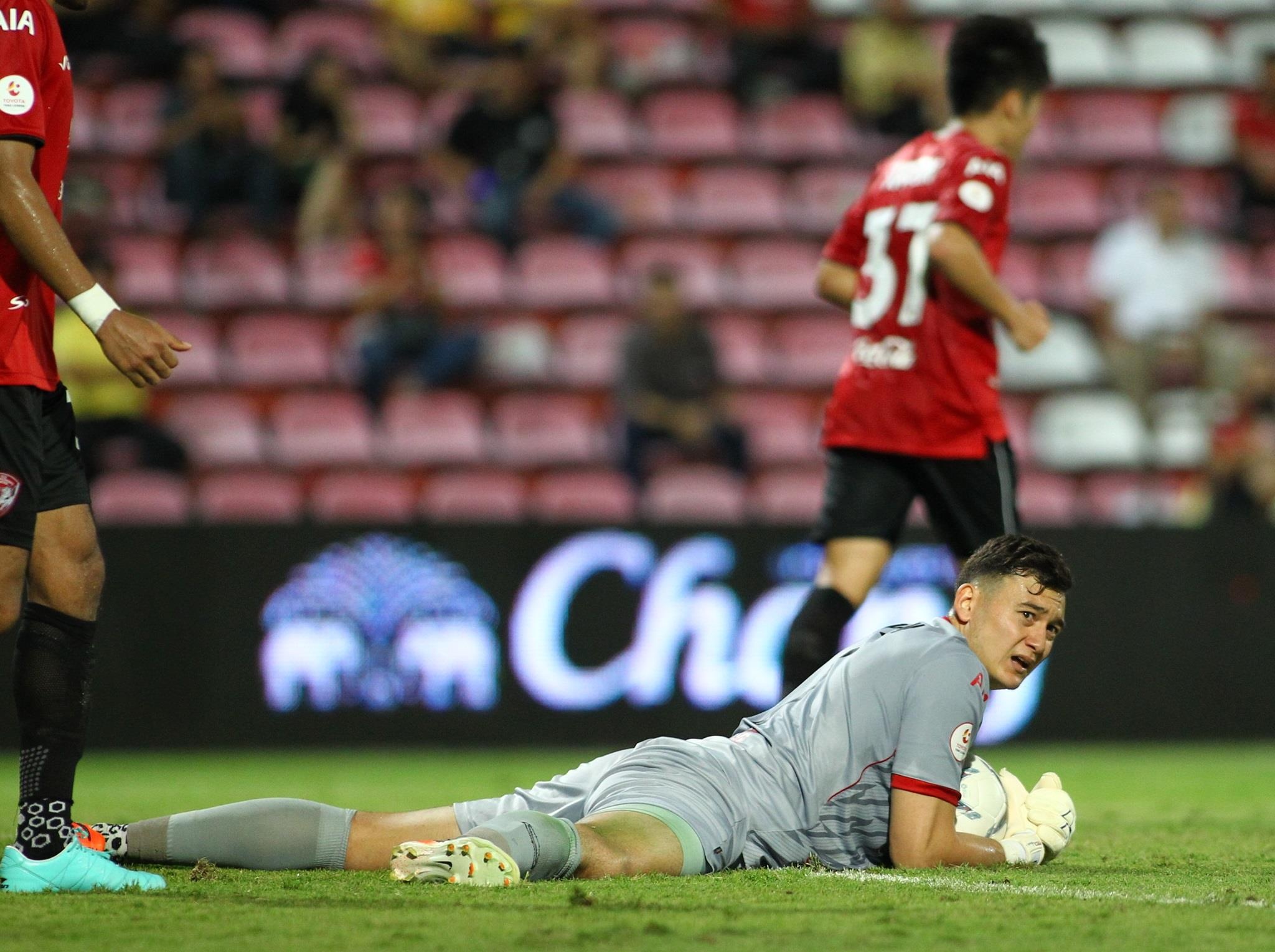 ban gai van lam,  ban gai moi cua Van Lam anh 6