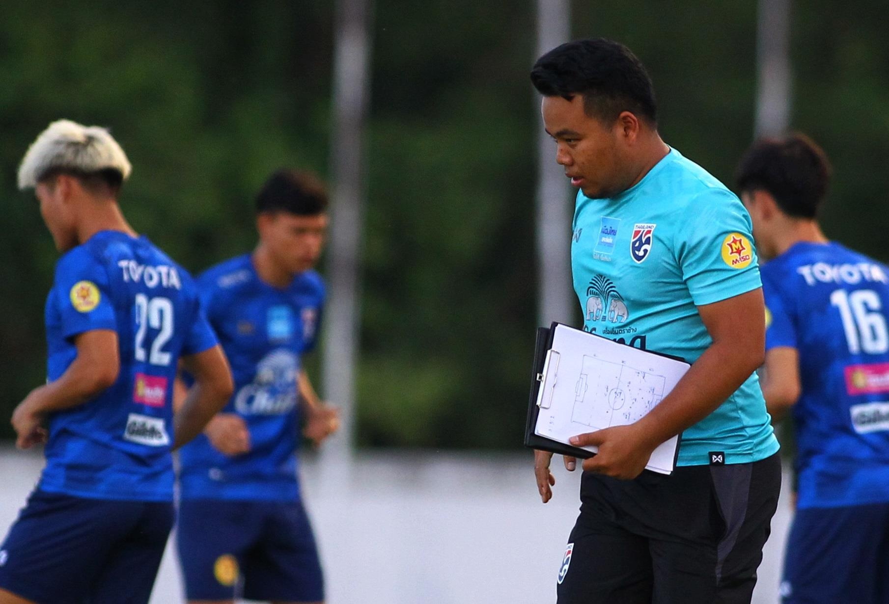 Thai Lan lo chien thuat viet nam,  thai lan chien thuat king's cup anh 2