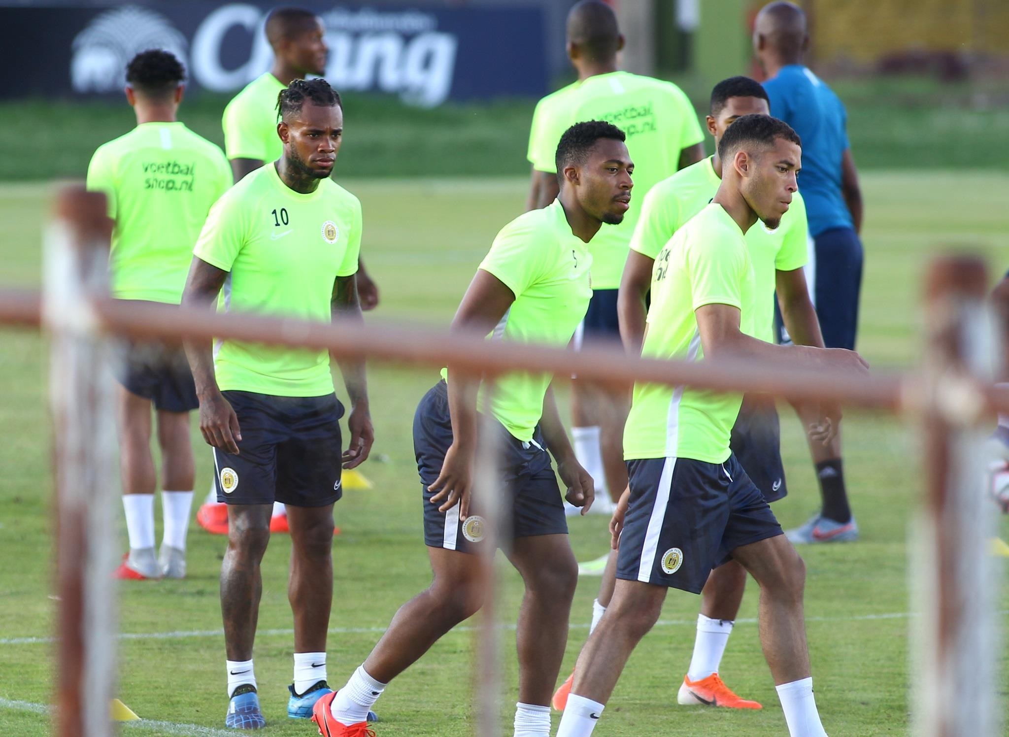 Curacao la doi nao,  curacao gap viet nam anh 1