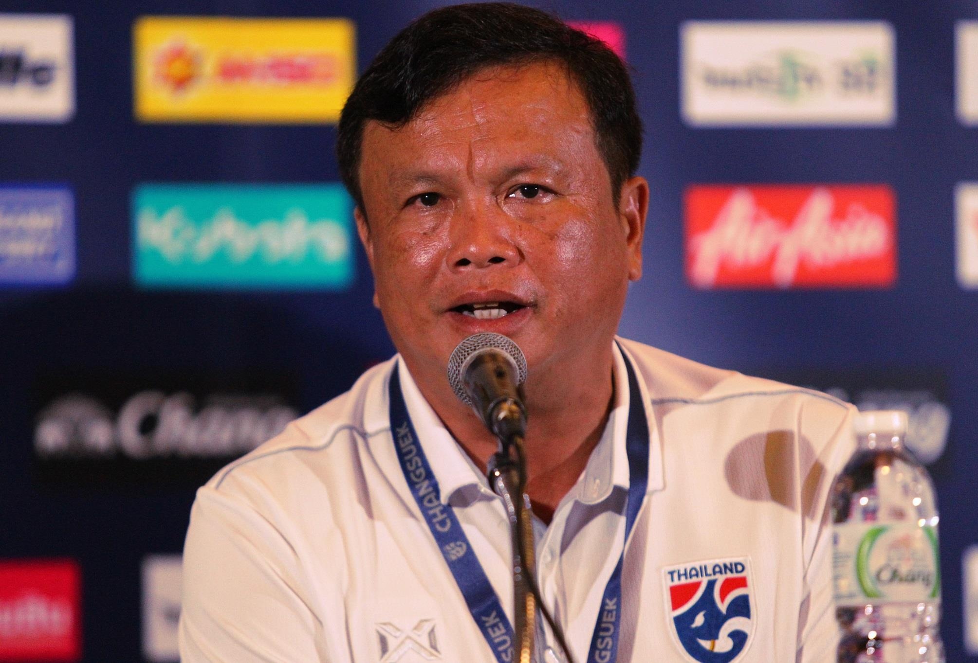 HLV Thai Lan muon danh bai Viet Nam o vong loai World Cup 2022 hinh anh