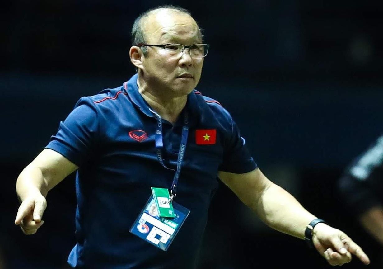 VFF dang dam phan gia han hop dong voi HLV Park Hang-seo hinh anh