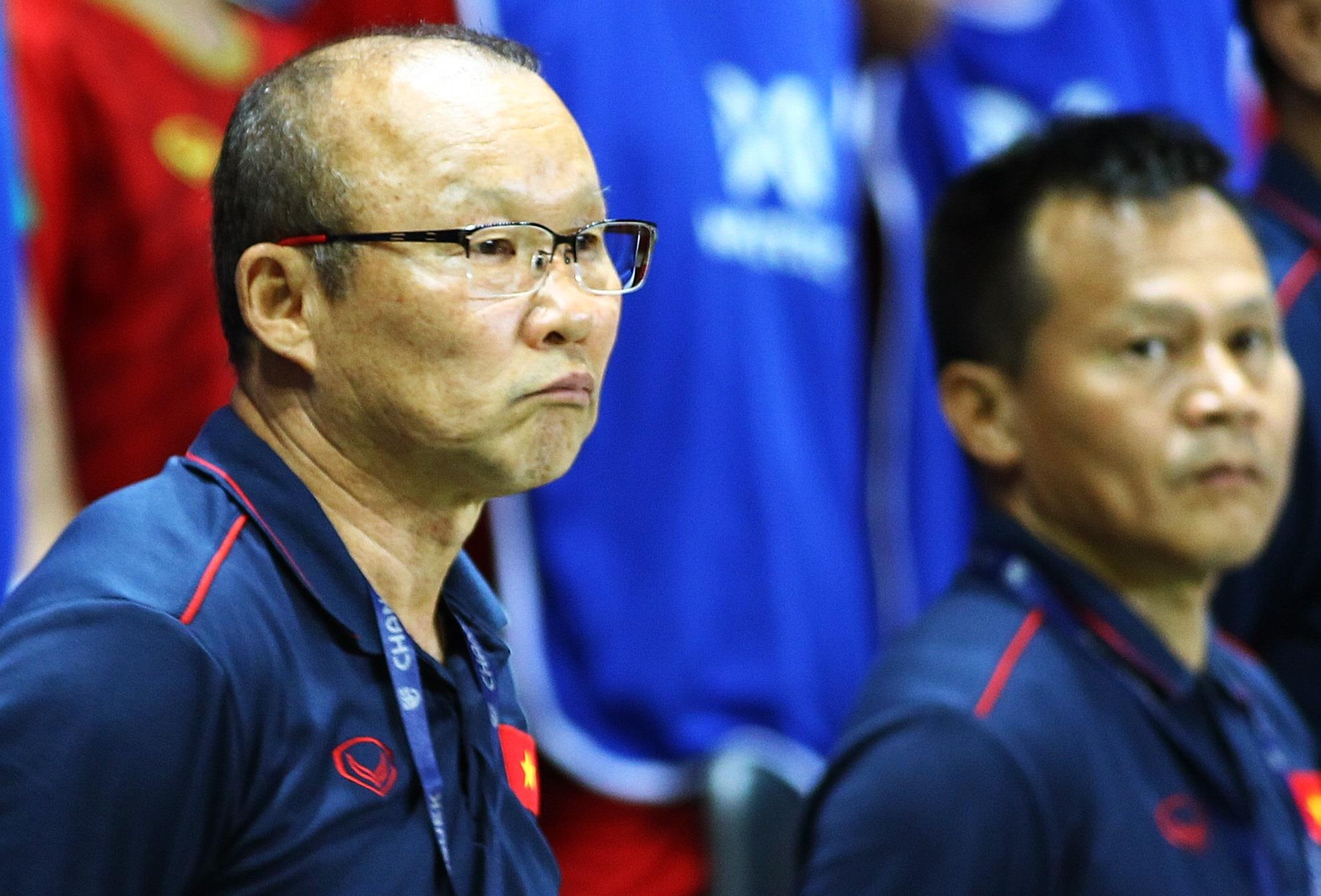 HLV Park 'cham' nhieu cau thu cua doi vo dich luot di V.League hinh anh