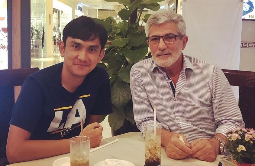 Ong Calisto bat ngo tro lai Viet Nam hinh anh