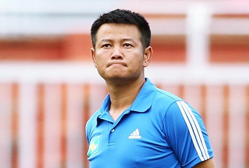 Khi Van Quyen va Quoc Anh lam HLV o vong chung ket U15 quoc gia hinh anh