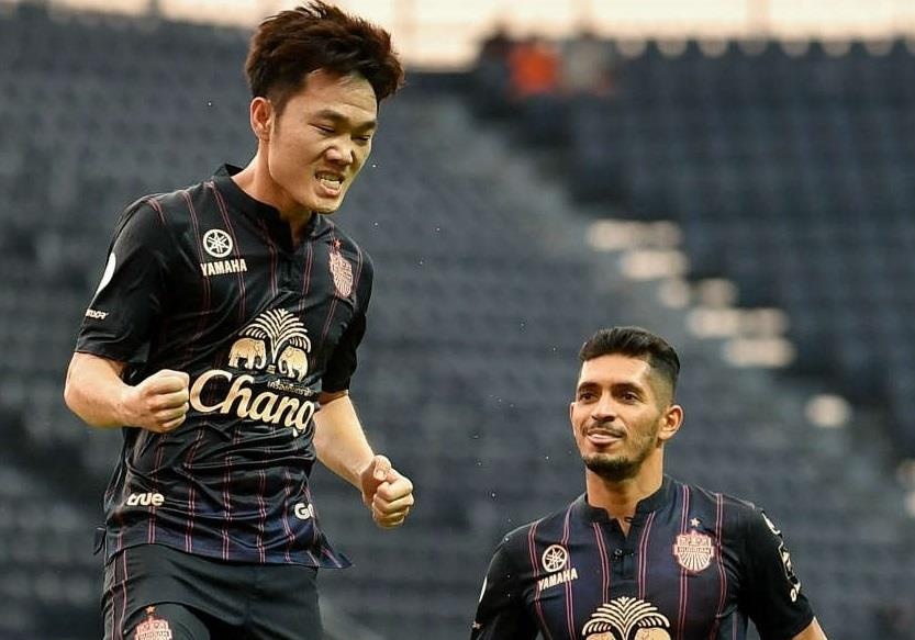 Dong doi cua Xuan Truong chia tay Buriram United hinh anh