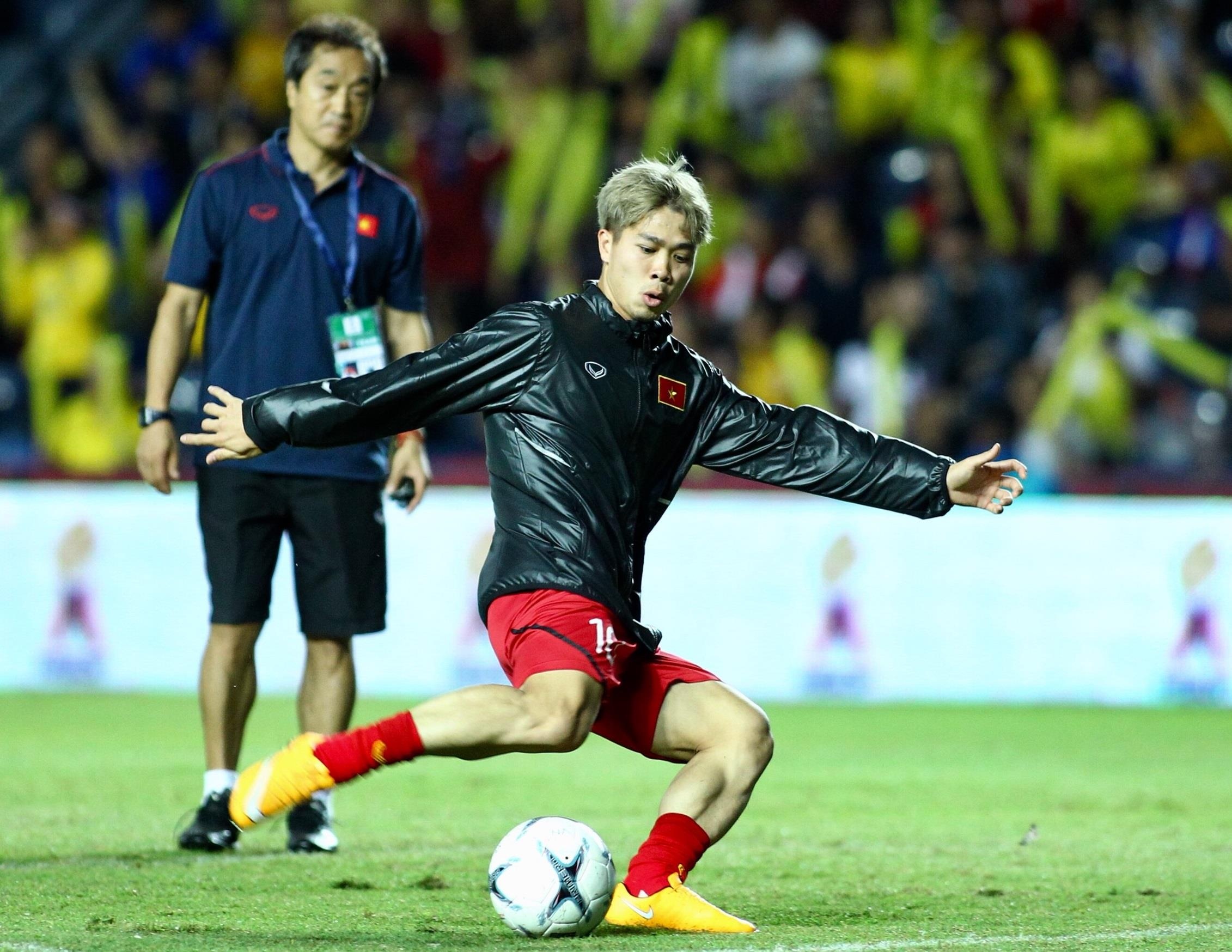 cong phuong sang bi,  cong phuong sang chau au anh 2