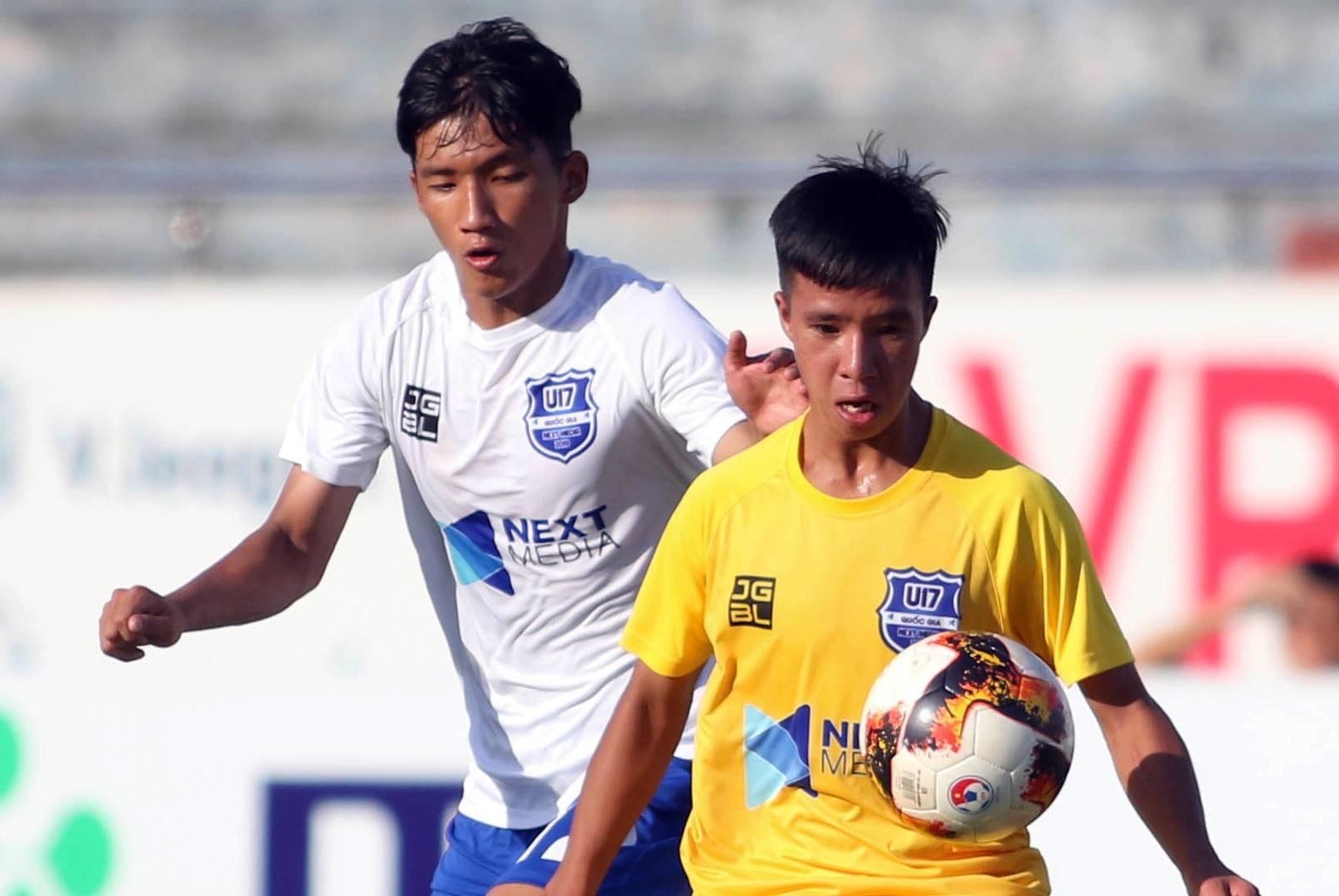 Cau thu tre Thanh Hoa danh bai doi PVF de vo dich U17 quoc gia hinh anh