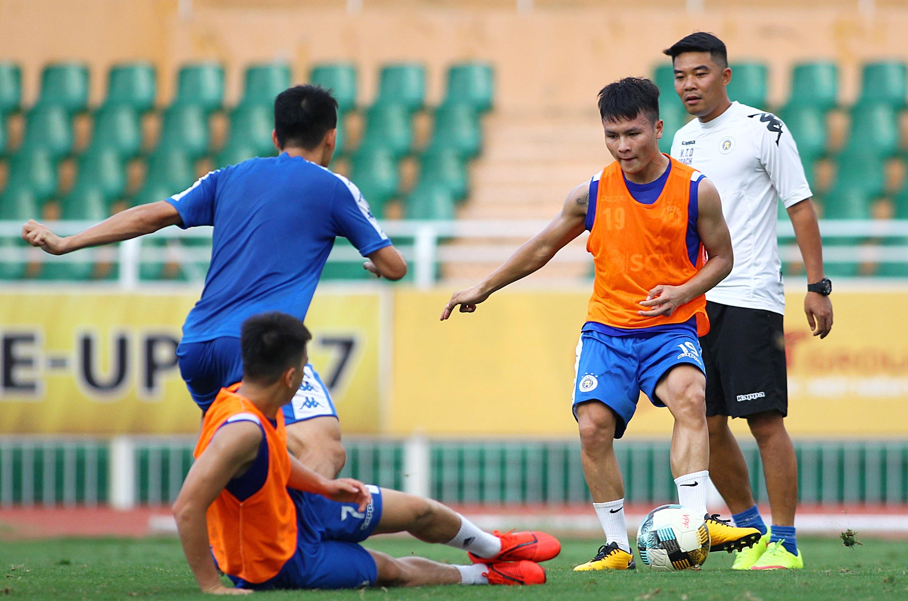 ha noi thua sai gon 2-5,  ha noi bat ngo thua sai gon 5 ban anh 2