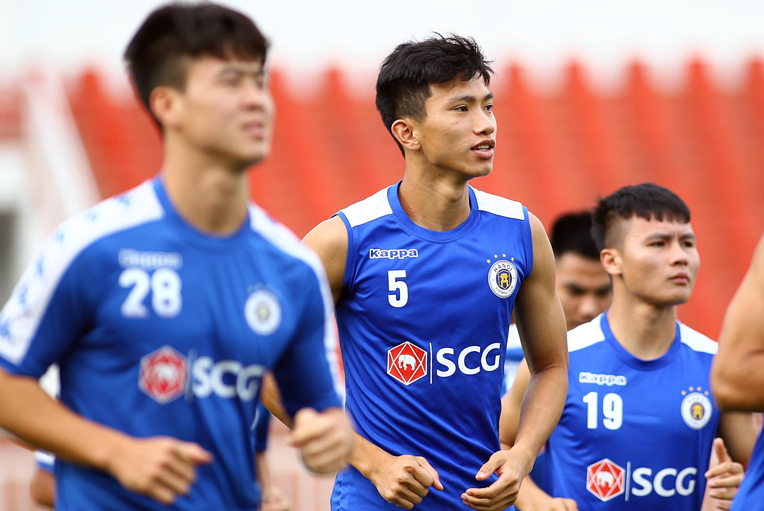 ha noi thua sai gon 2-5,  ha noi bat ngo thua sai gon 5 ban anh 1