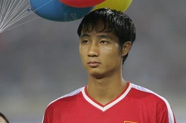 Quoc Vuong duoc CLB Sai Gon gioi thieu di hoc HLV hinh anh