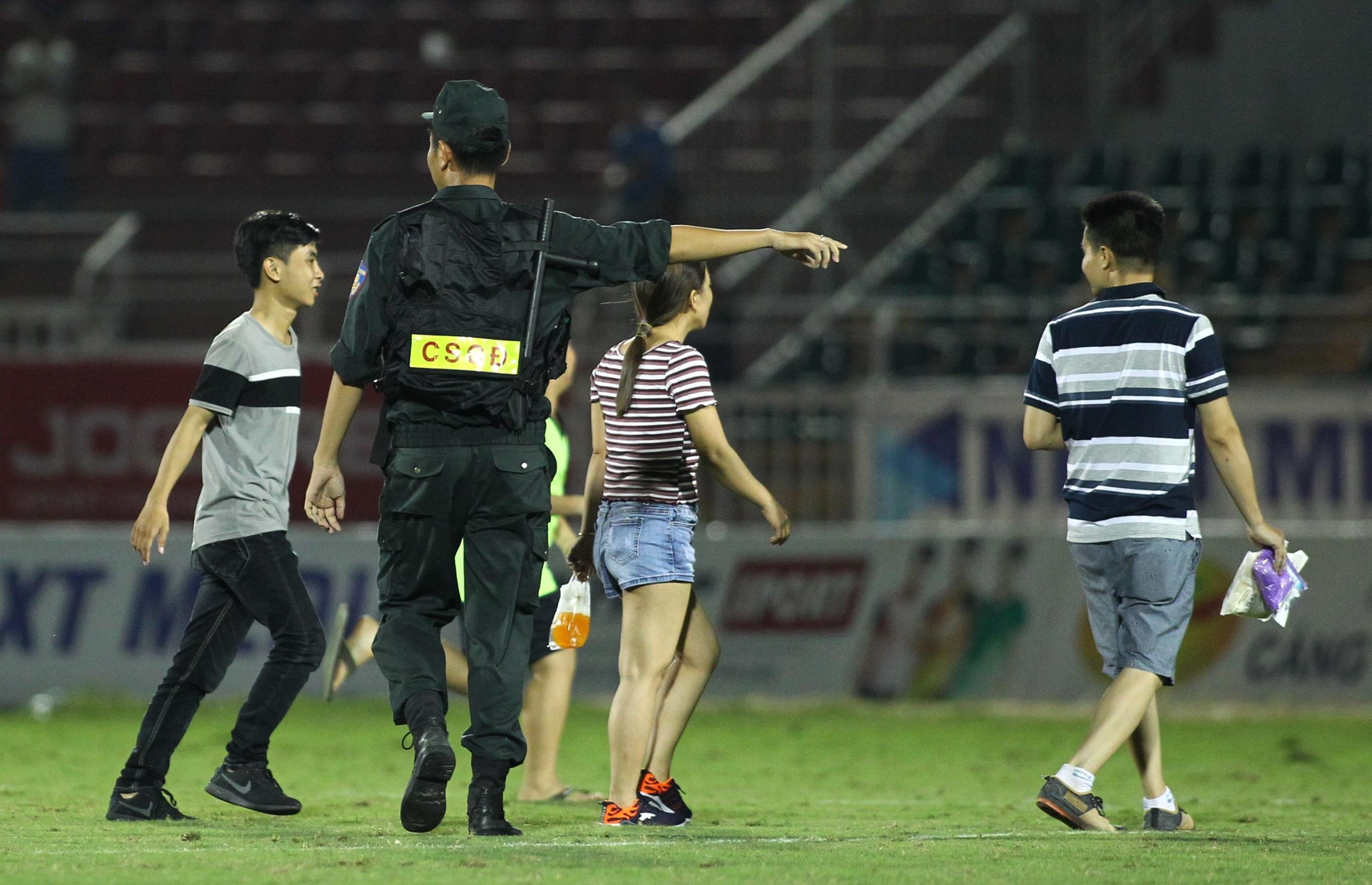 cdv ruot theo quang hai,  cdv vuot rao vao san anh 5