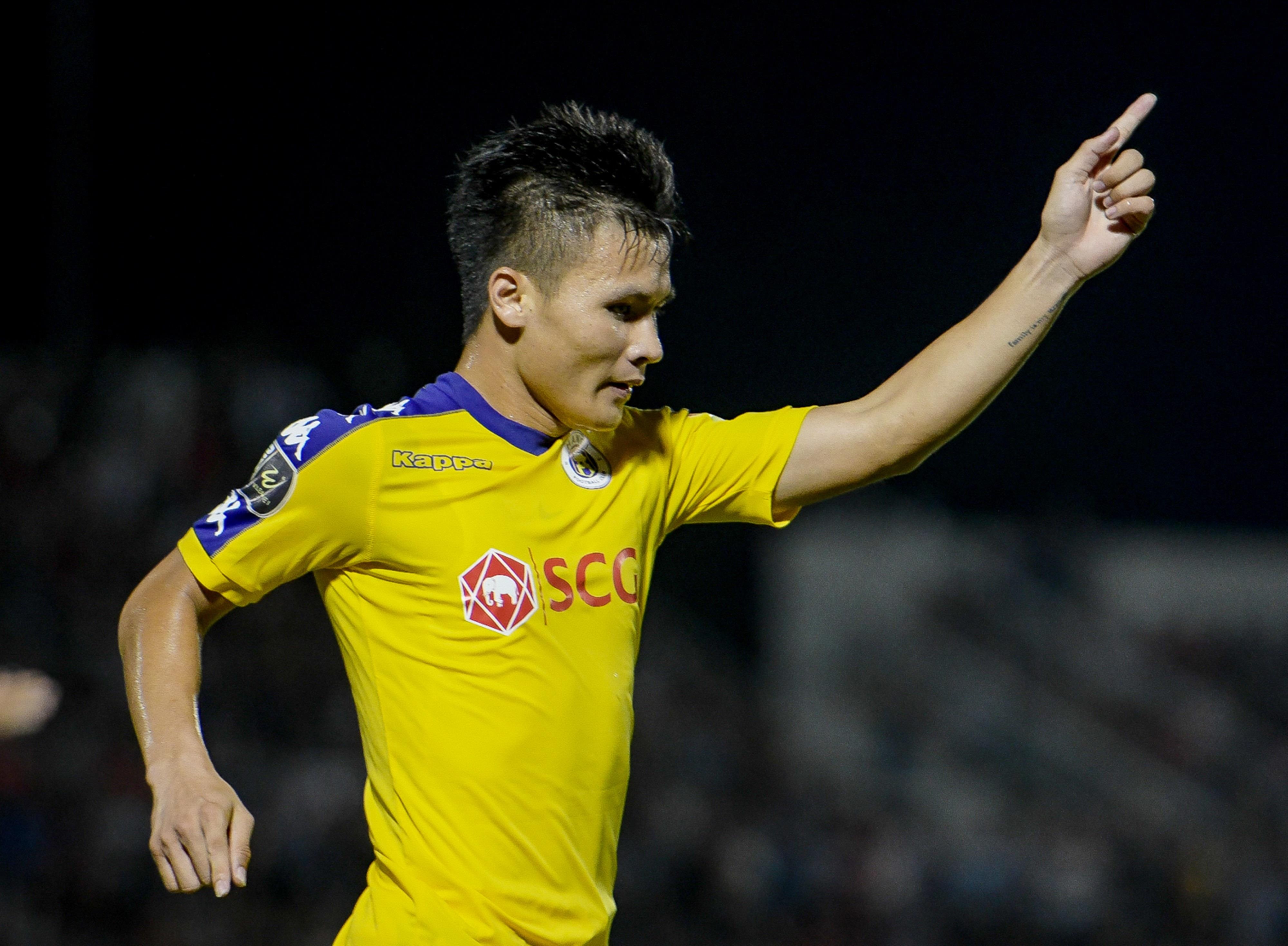 chu đình nghiêm clb hà nội TP.HCM ảnh 2 chu dinh nghiem clb ha noi TP.HCM anh 2