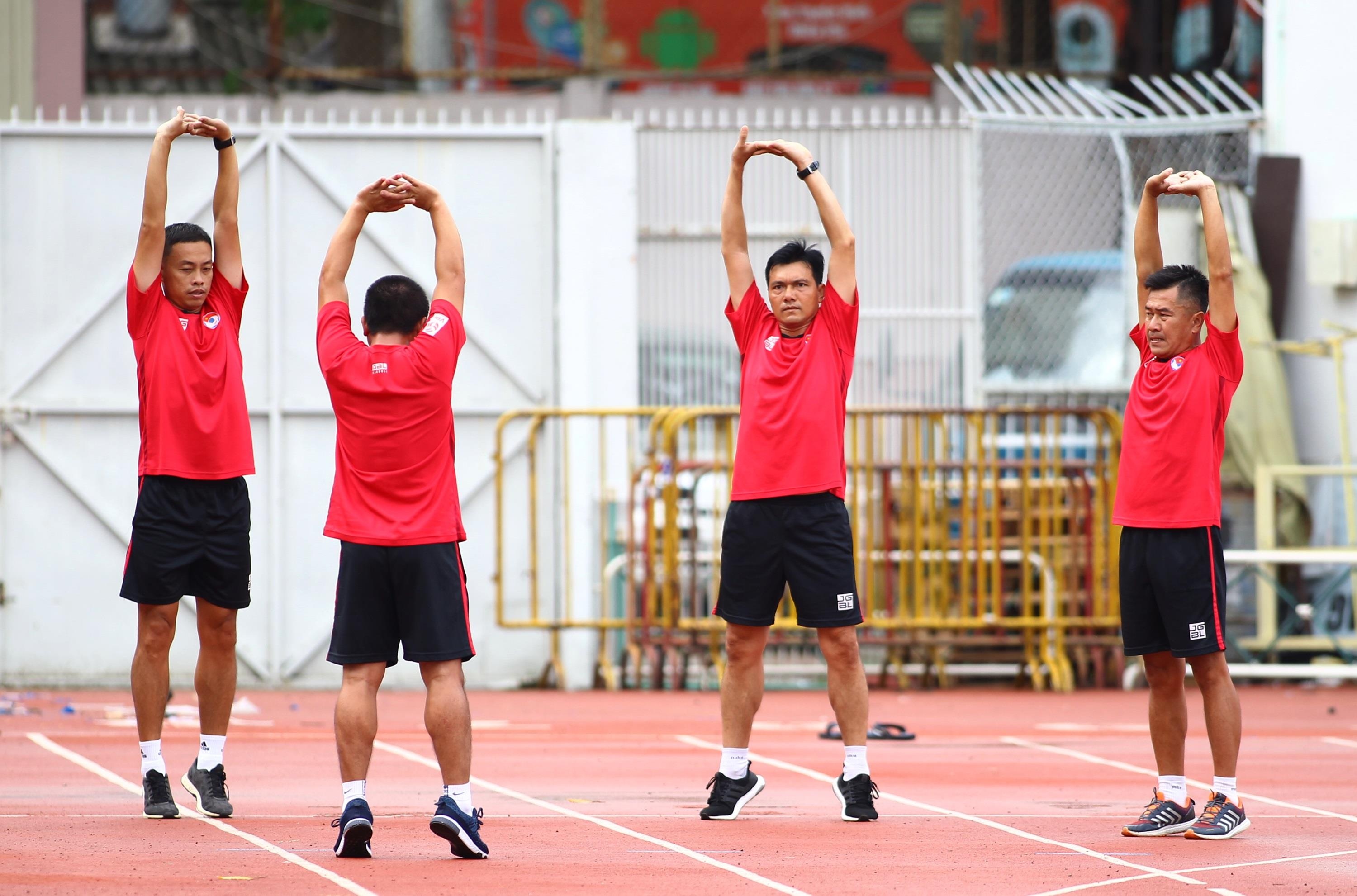 trong tai fifa anh 2