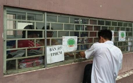 'Chay ve' xem Quang Hai va dong doi doi ngoi dau bang cua CLB TP.HCM hinh anh