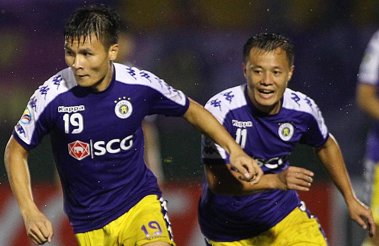 Quang Hai sat canh cung than tuong o chung ket AFC Cup hinh anh