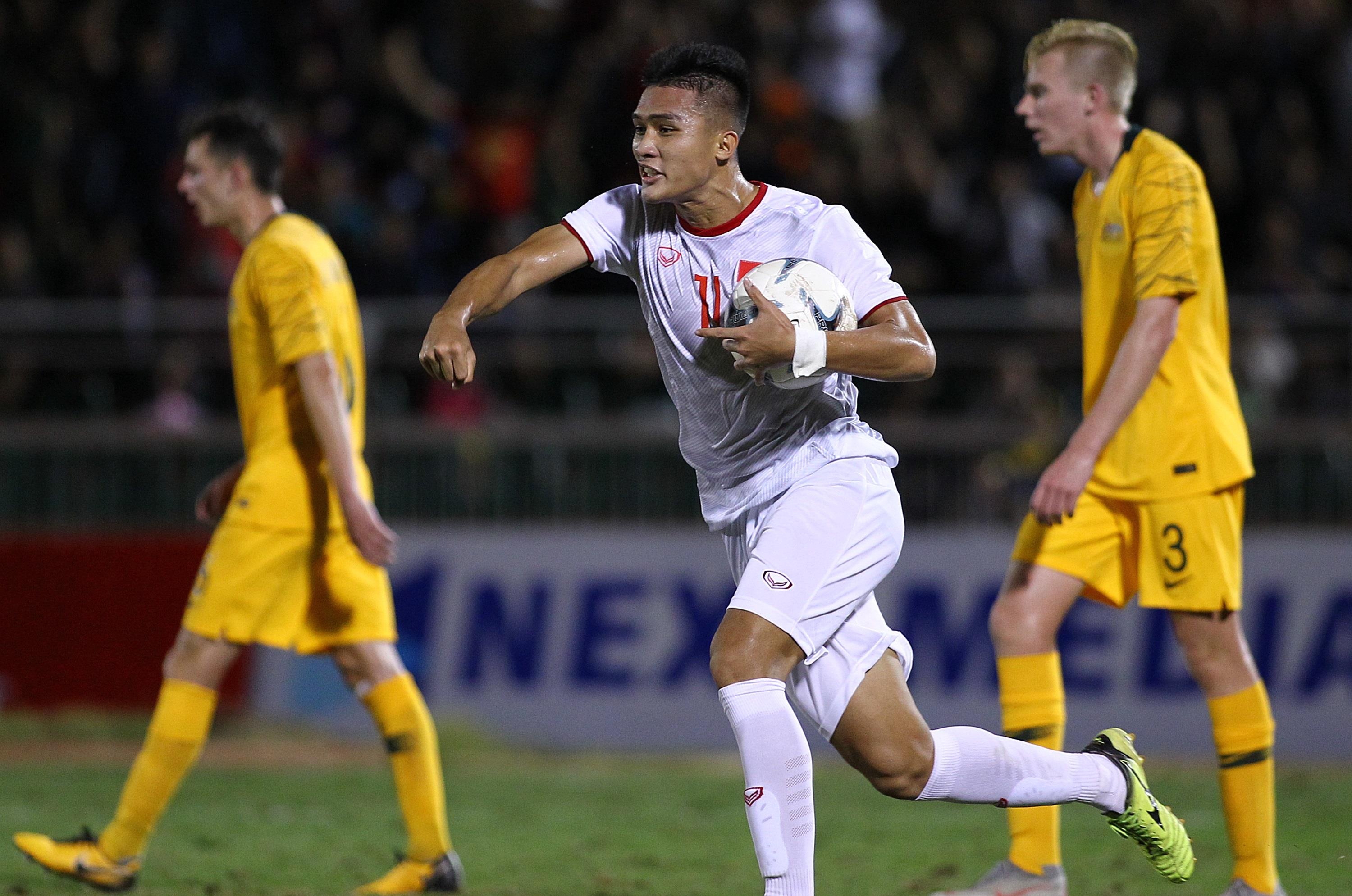 u18 viet nam,  hlv hoang anh tuan anh 6