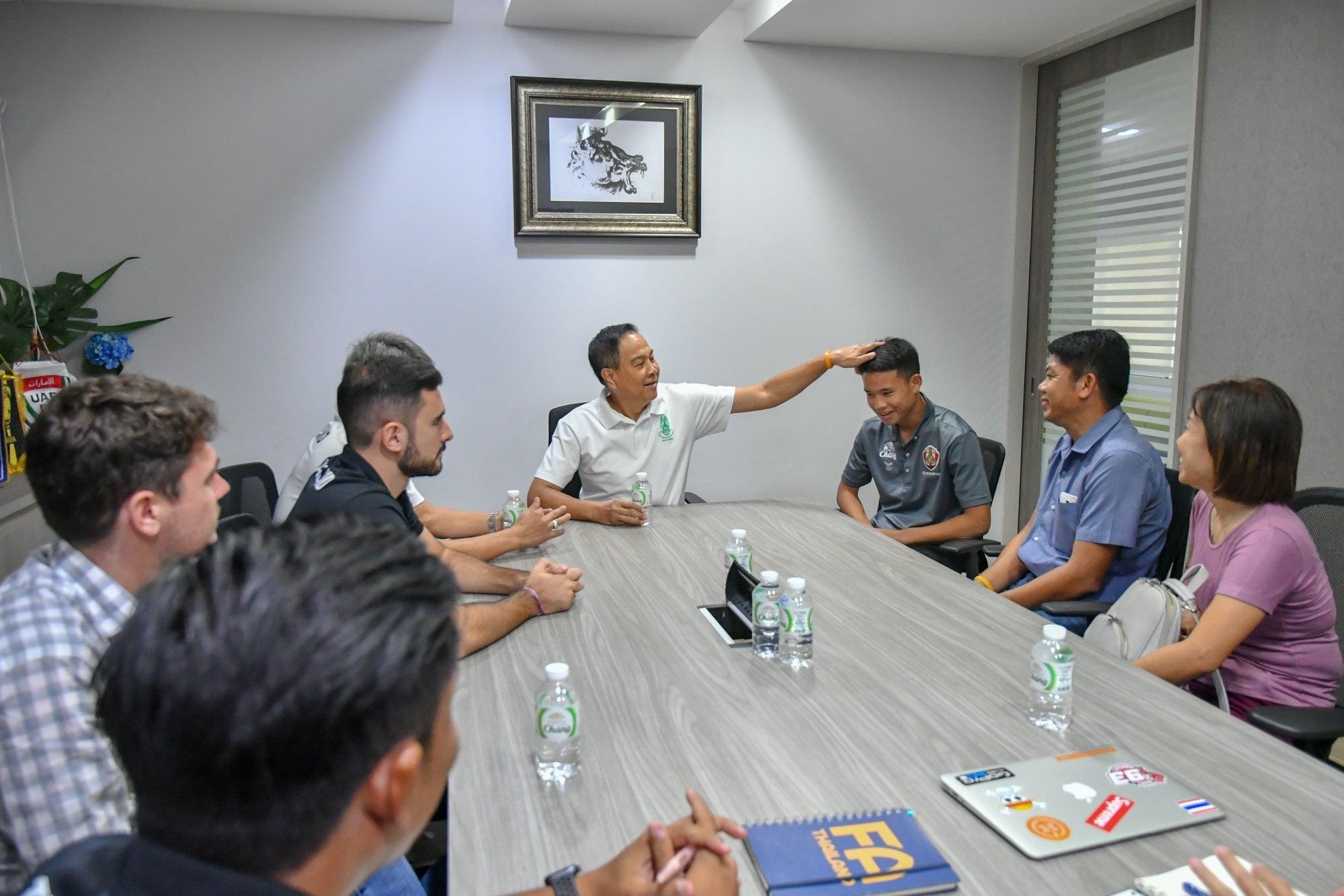 cau thu u15 thai lan danh nhau anh 1