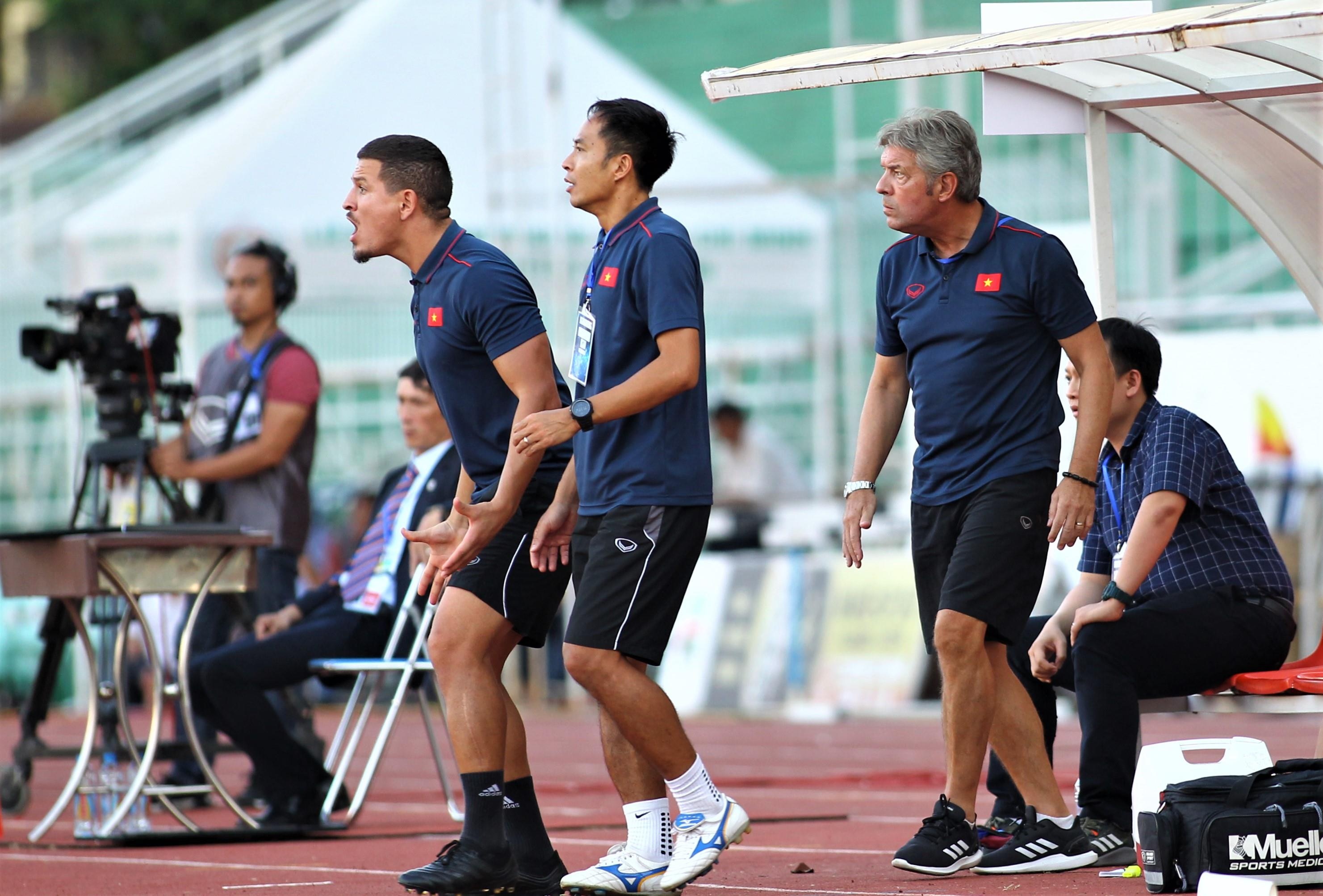 gdkt jurgen gede,  u18 viet nam anh 1