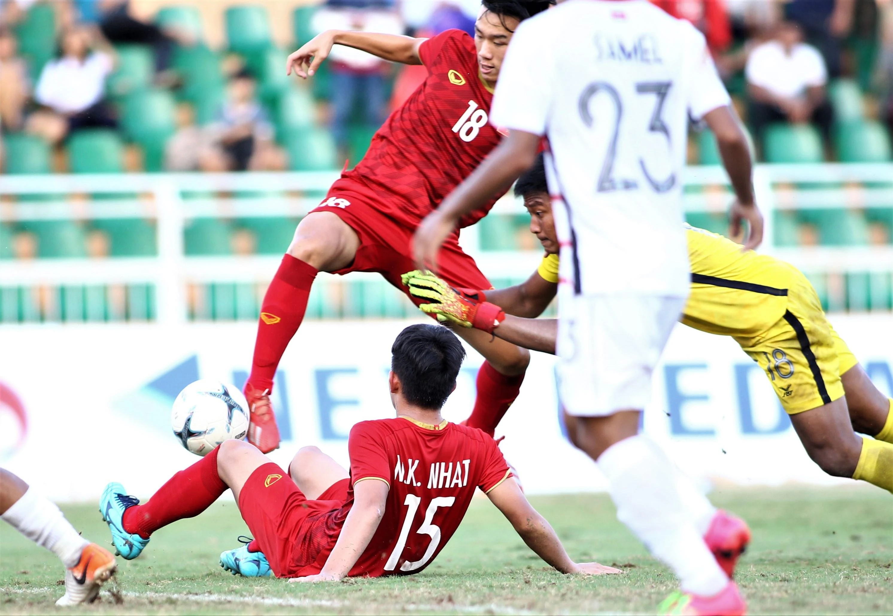 gdkt jurgen gede,  u18 viet nam anh 3