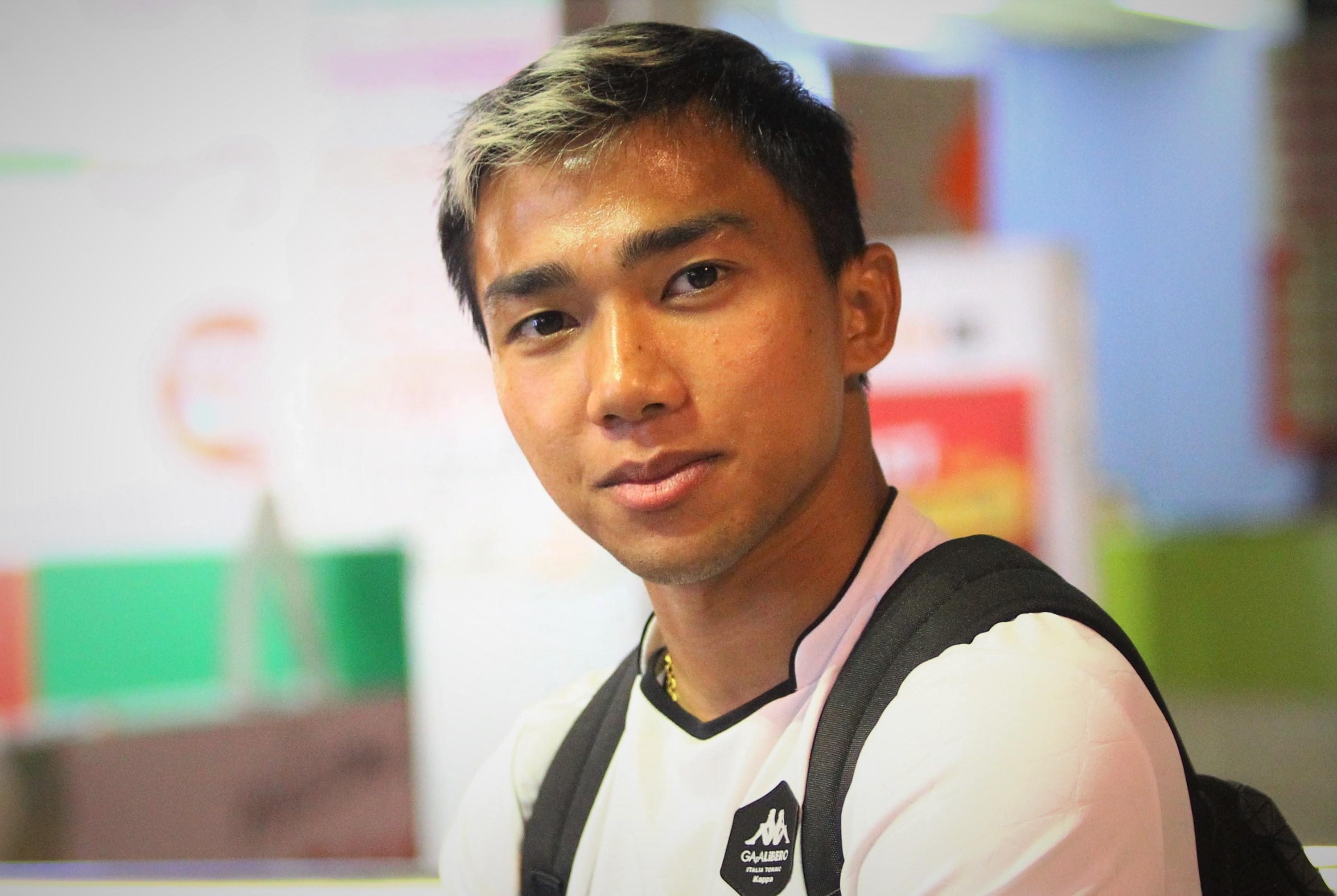 Chanathip tuyen chien voi thay tro Park Hang-seo hinh anh