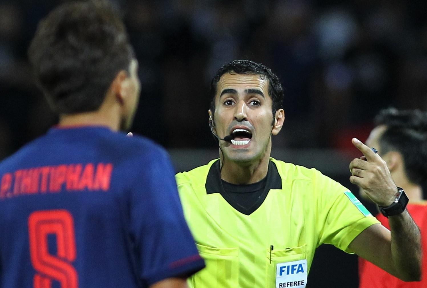 VFF khong khieu nai pha bong Que Ngoc Hai bi triet ha hinh anh