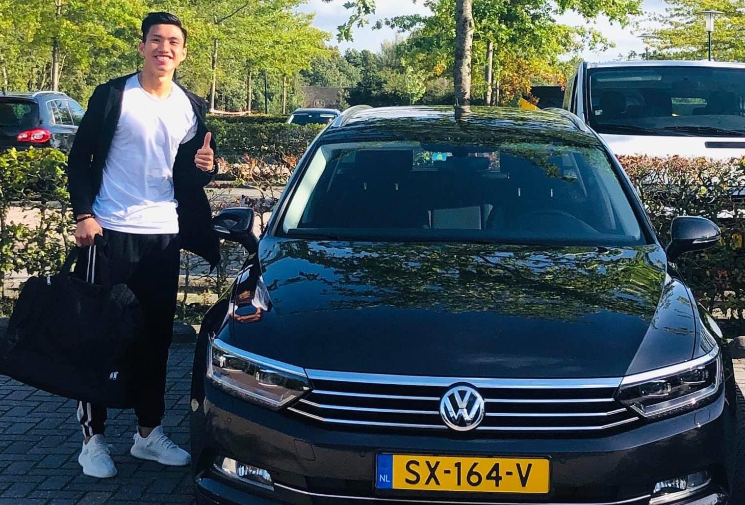 Van Hau va cac tuyen thu Viet Nam lai xe gi o nuoc ngoai hinh anh