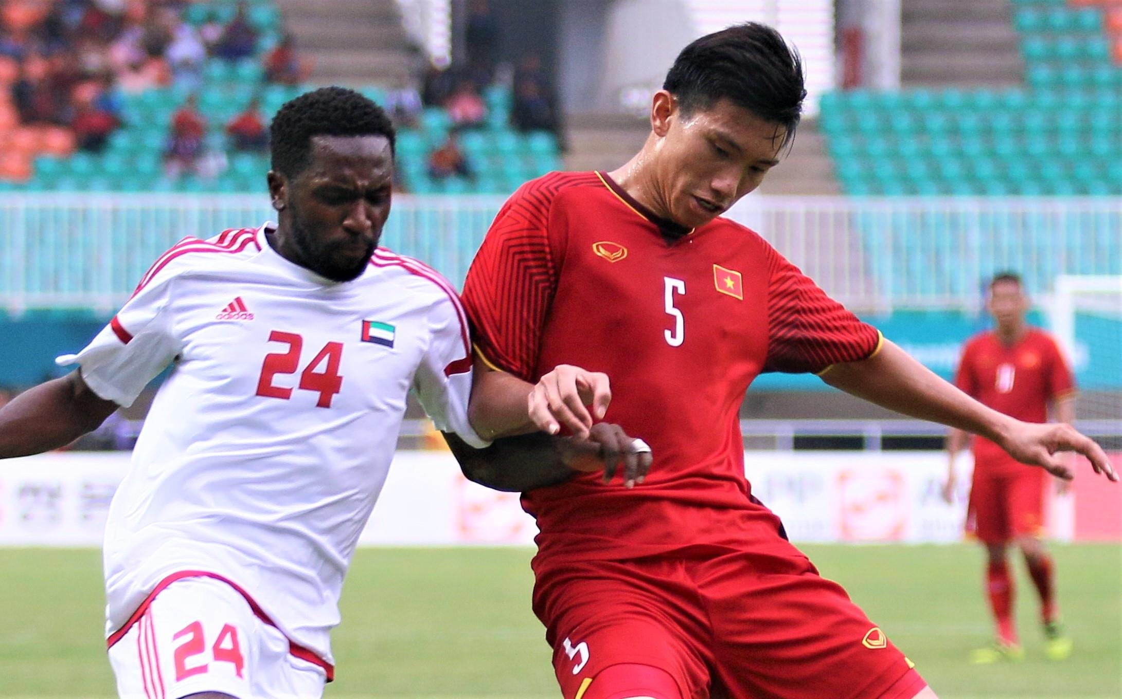 Tran giao huu U22 Viet Nam voi U22 UAE khong bi huy hinh anh